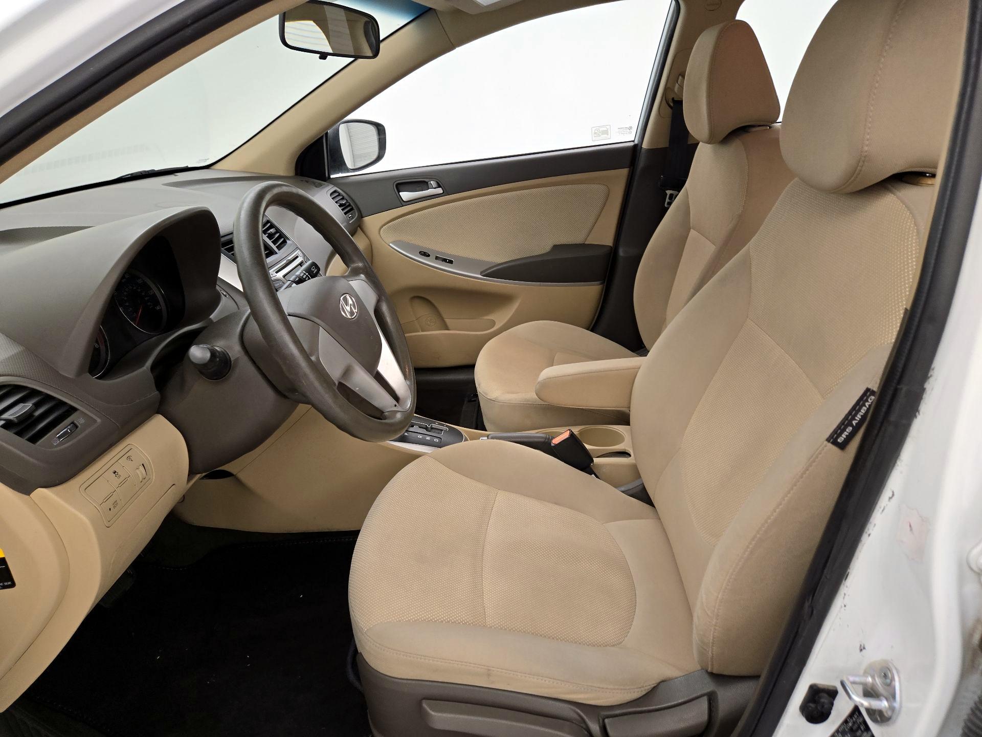 Thumbnail: 2014 Hyundai Accent - 11