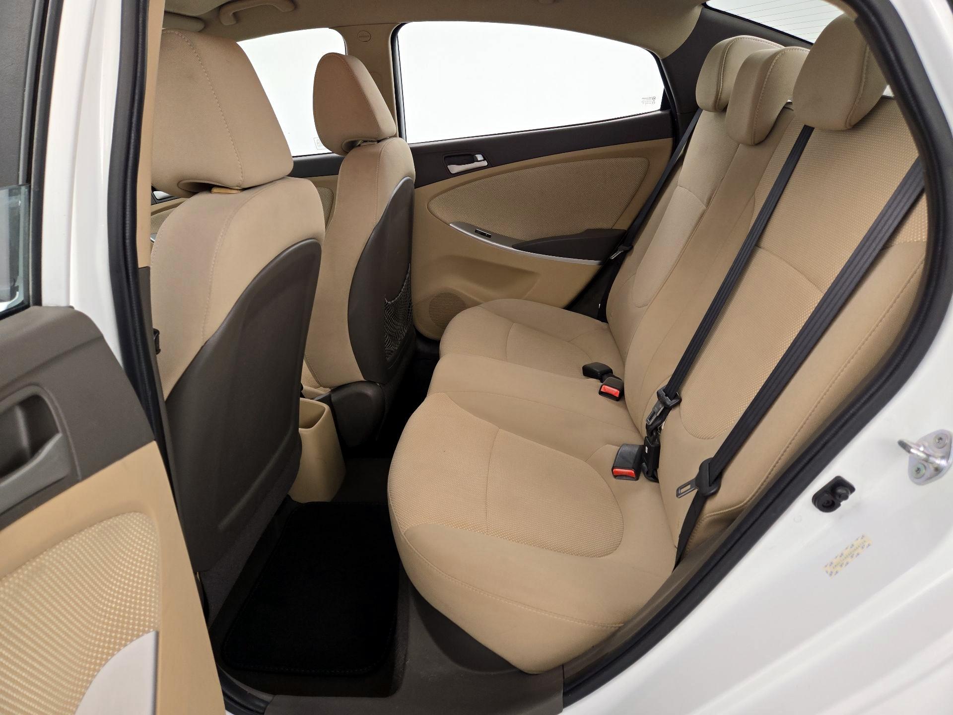 Thumbnail: 2014 Hyundai Accent - 18