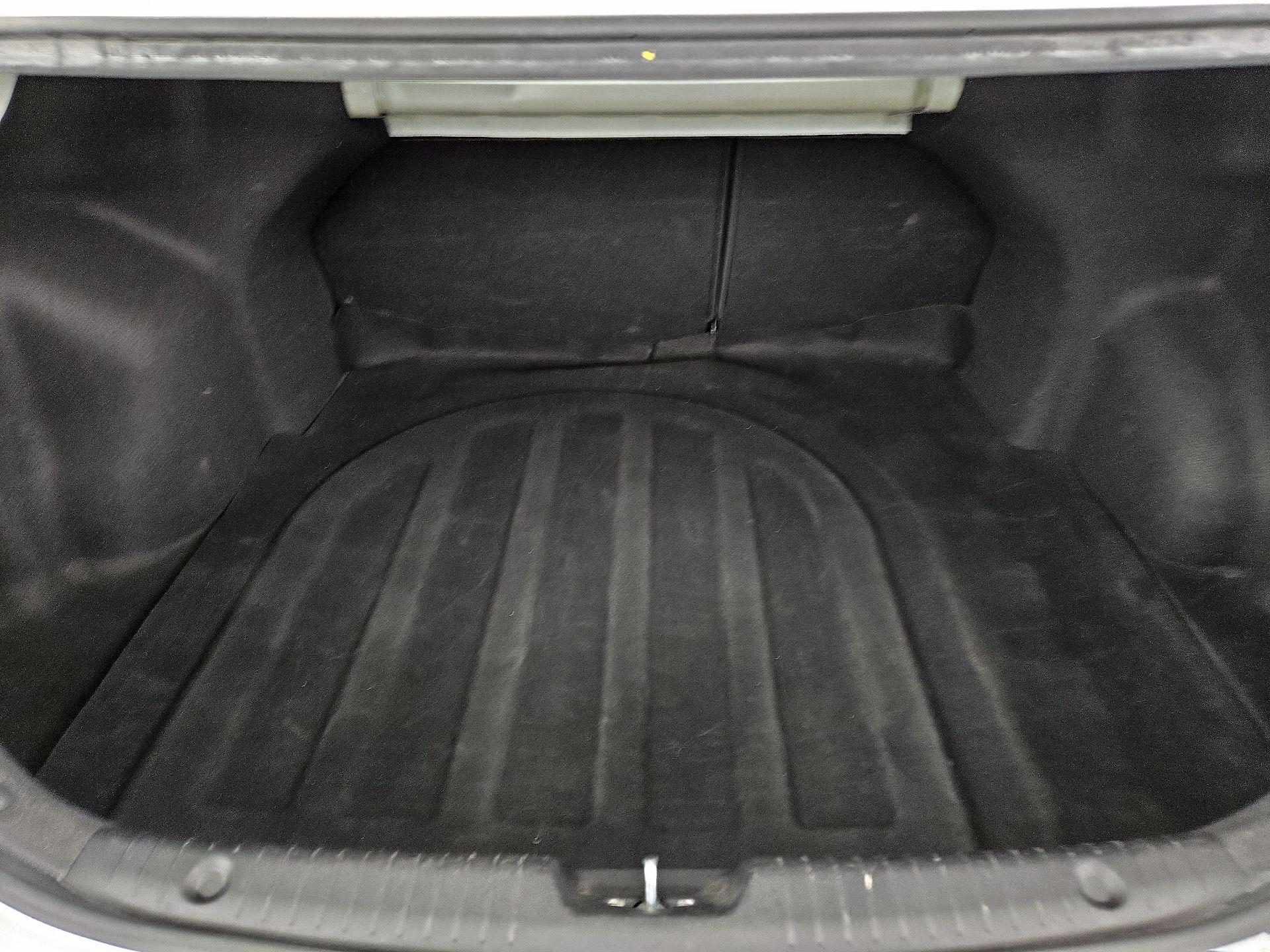 Thumbnail: 2014 Hyundai Accent - 19