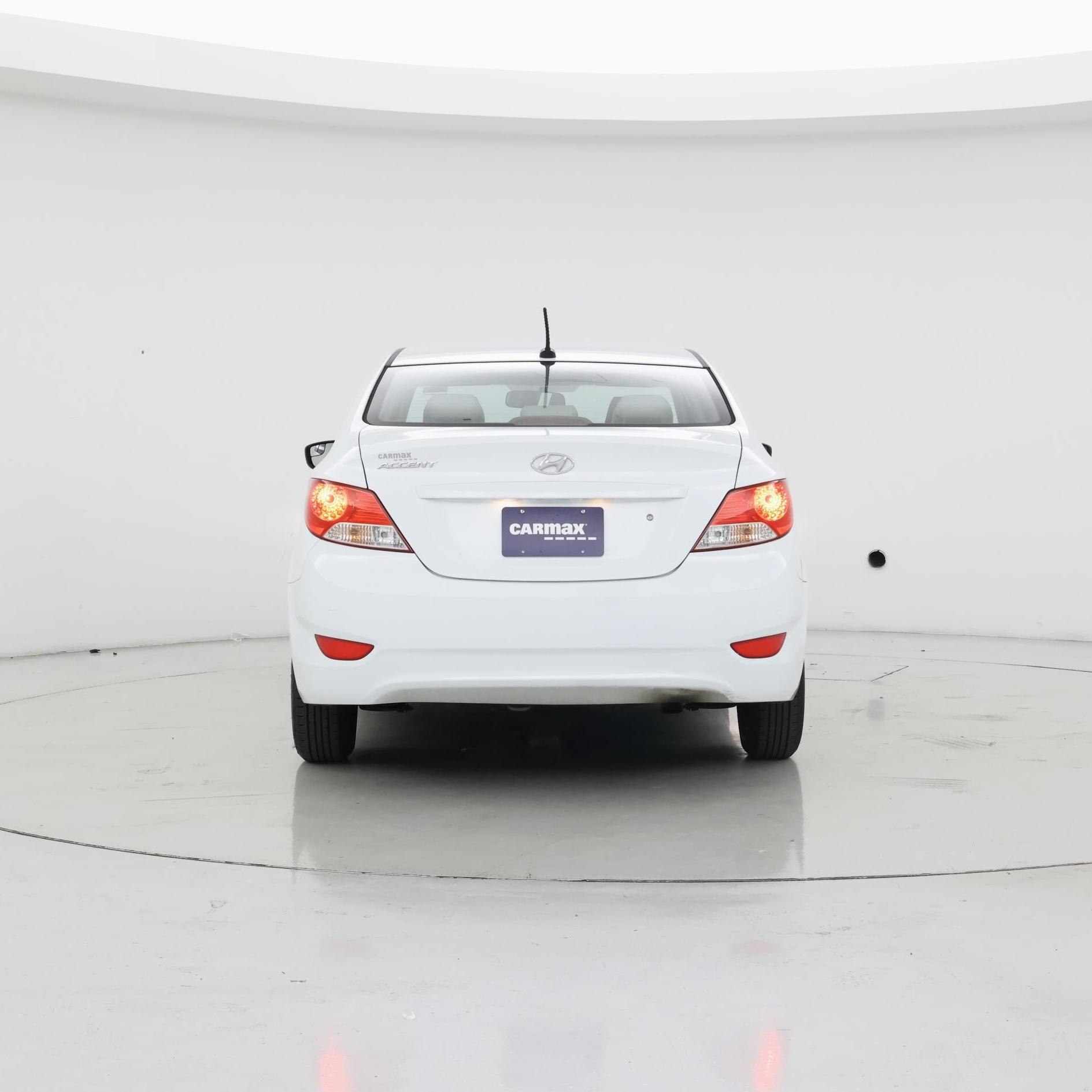 Thumbnail: 2014 Hyundai Accent - 6