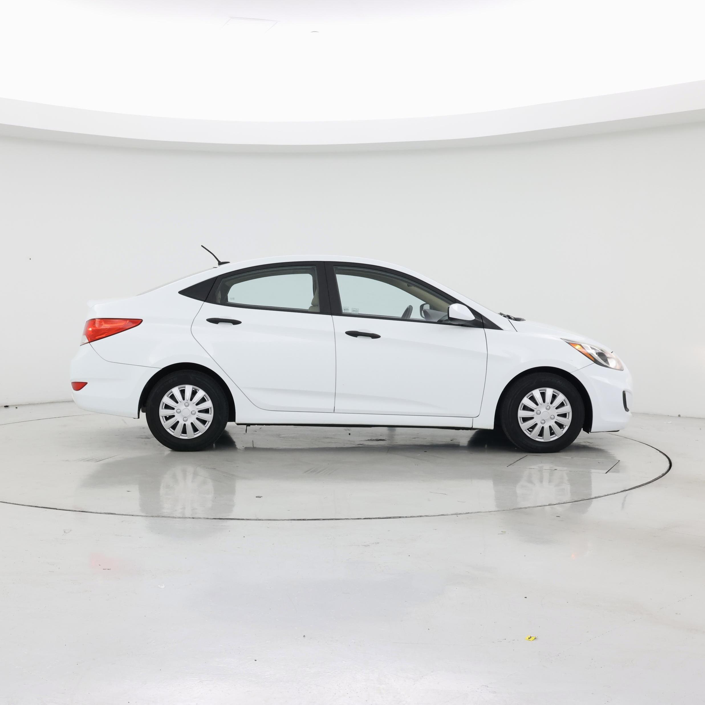 Thumbnail: 2014 Hyundai Accent - 7