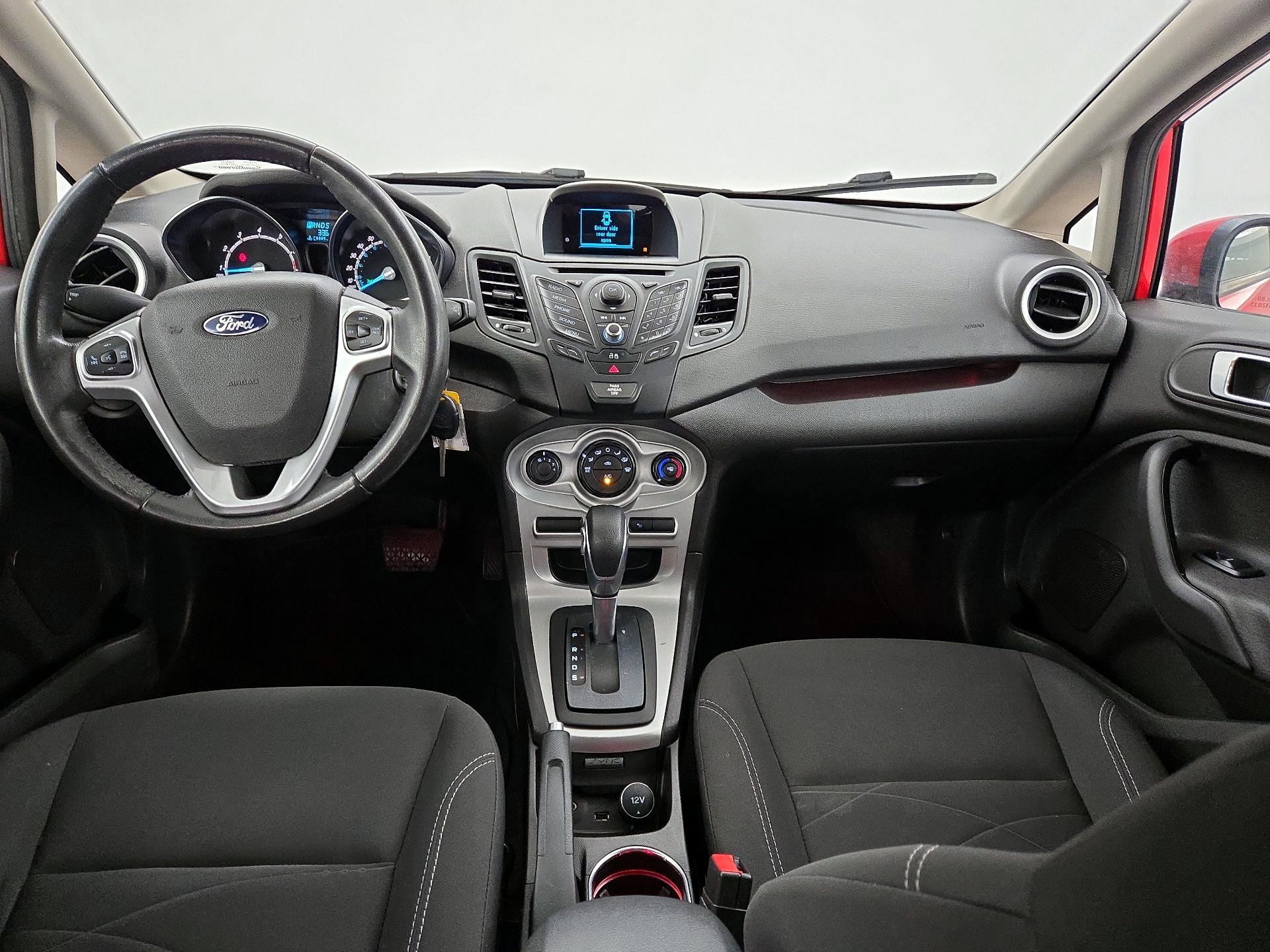 Thumbnail: 2014 Ford Fiesta - 9
