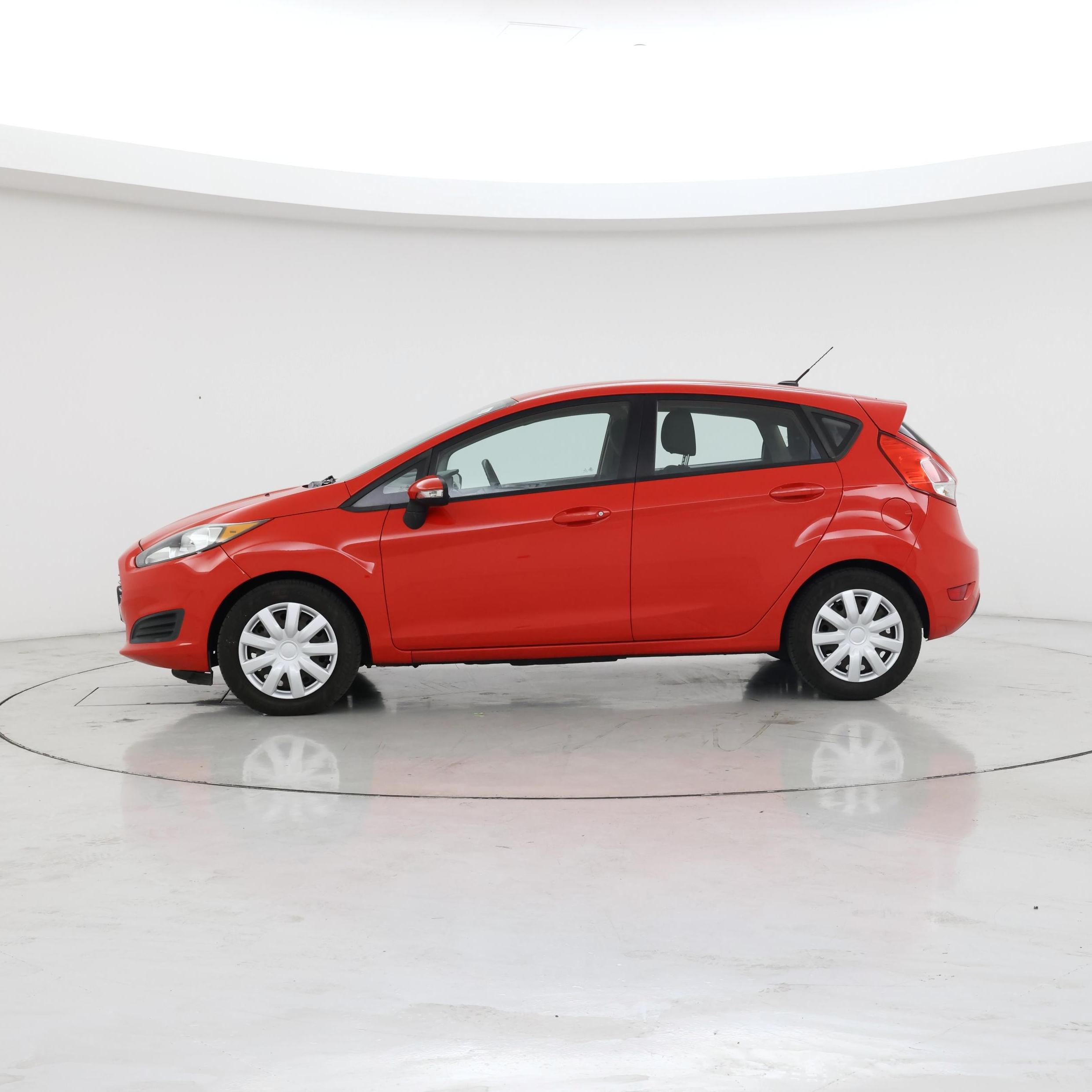 Thumbnail: 2014 Ford Fiesta - 3