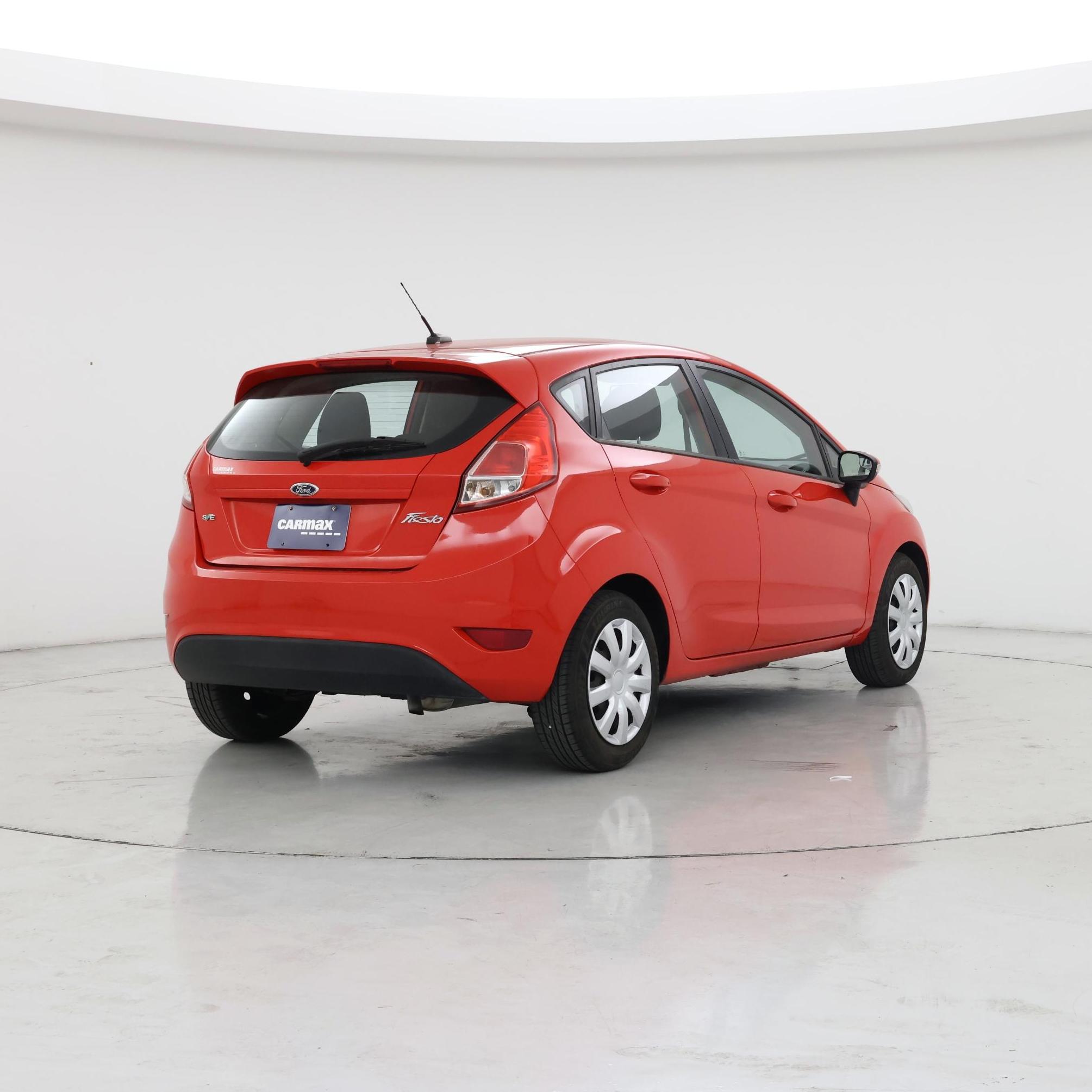 Thumbnail: 2014 Ford Fiesta - 8