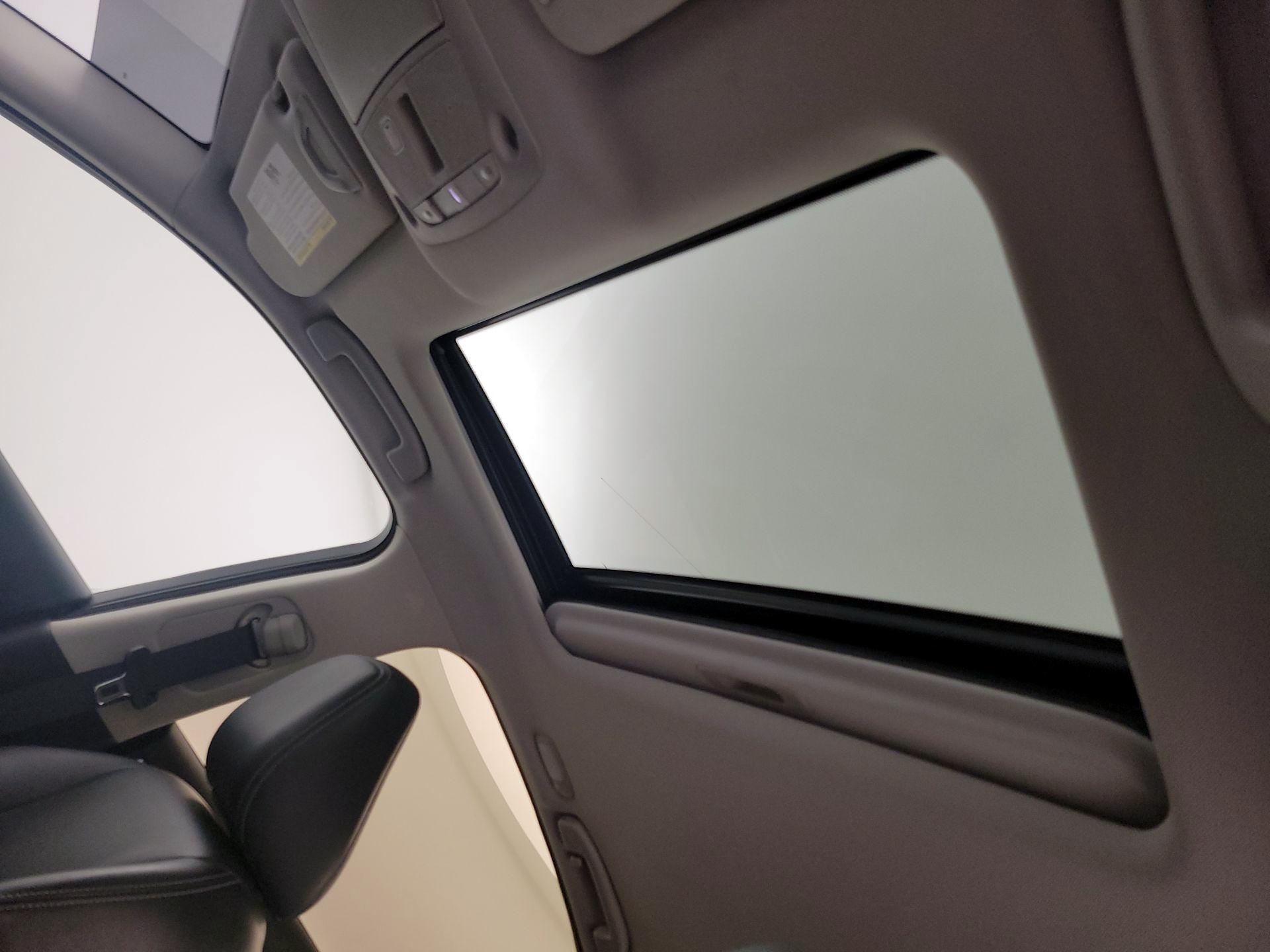 Thumbnail: 2017 INFINITI Q50 - 20