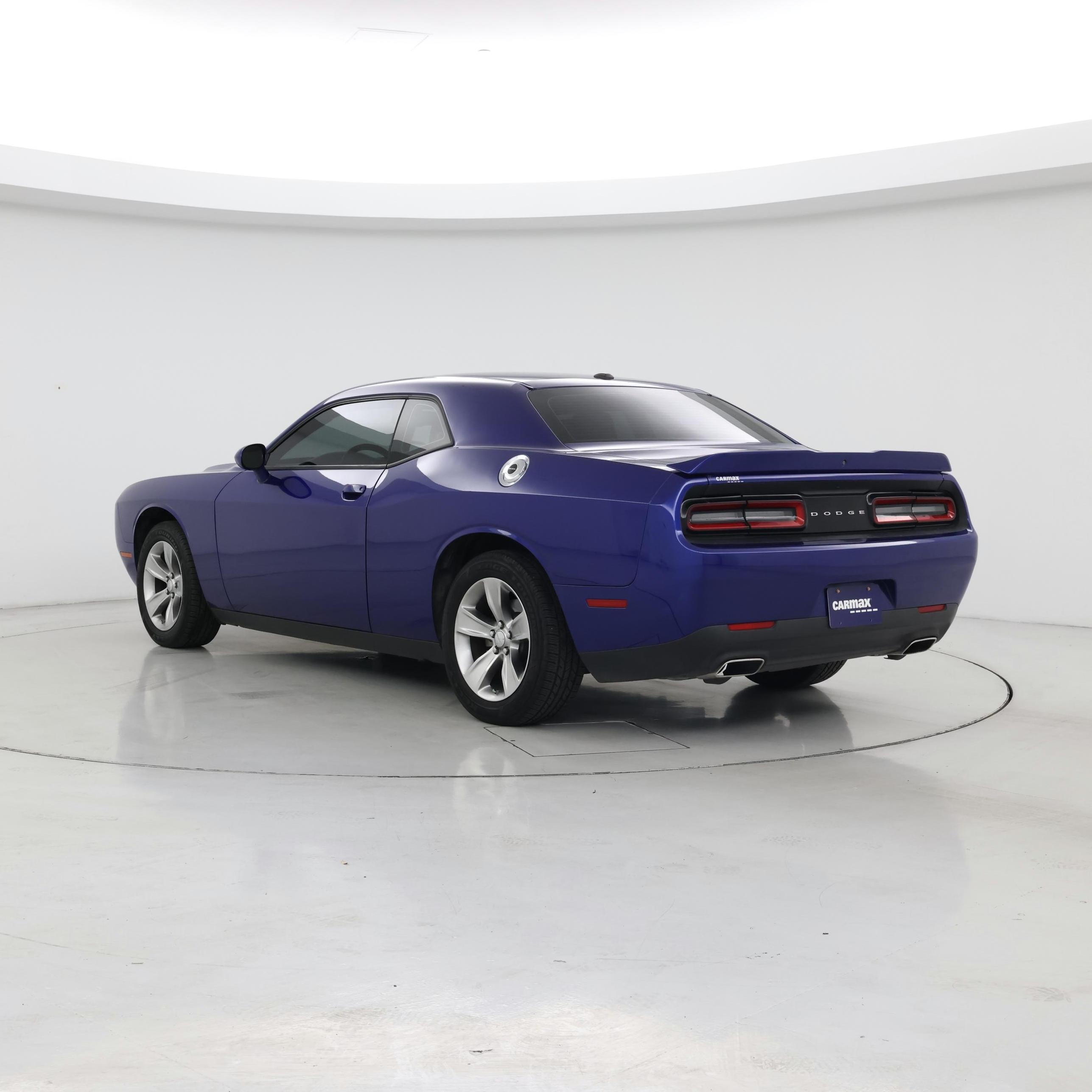 Thumbnail: 2022 Dodge Challenger - 2