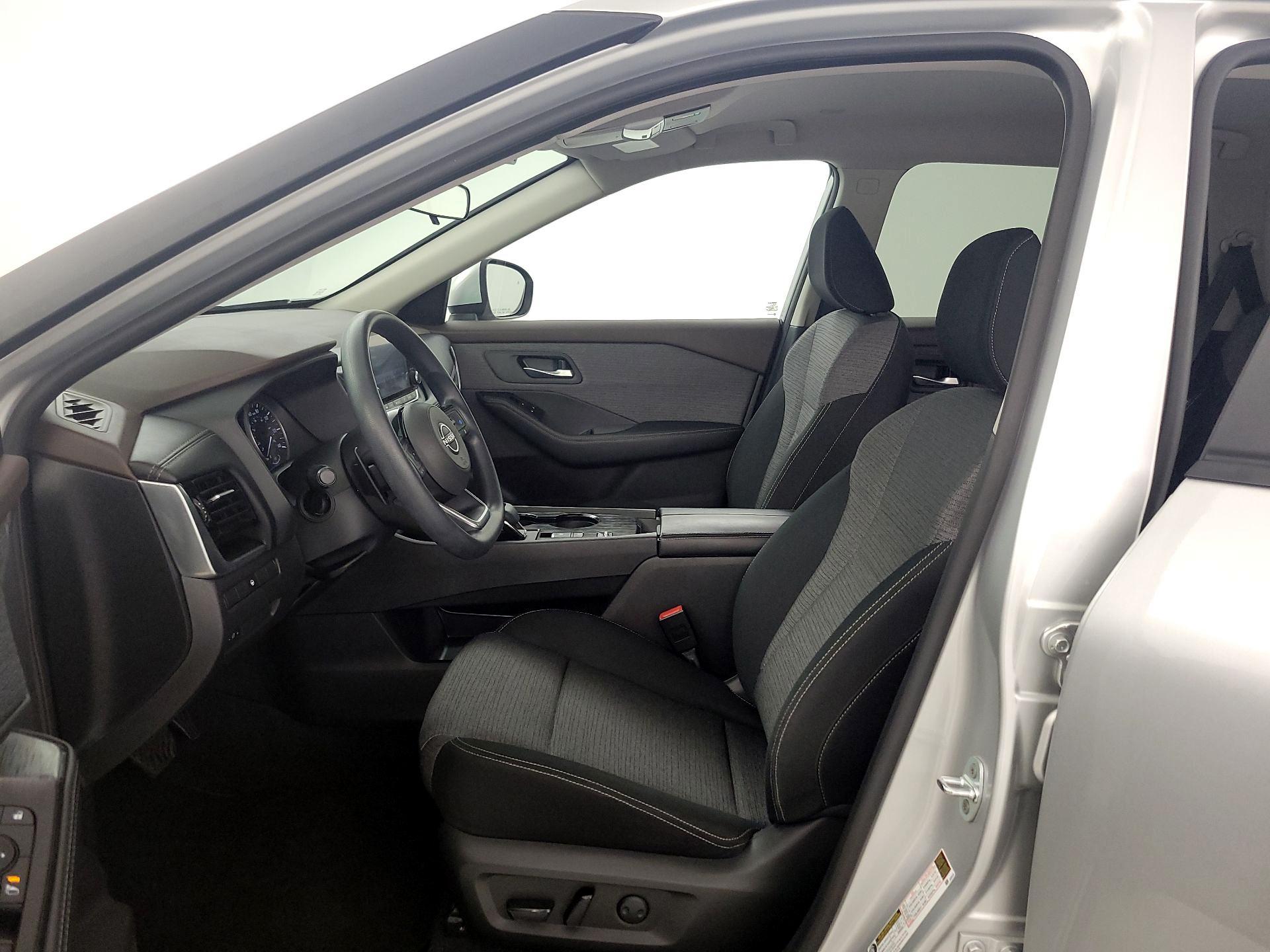 Thumbnail: 2023 Nissan Rogue - 11