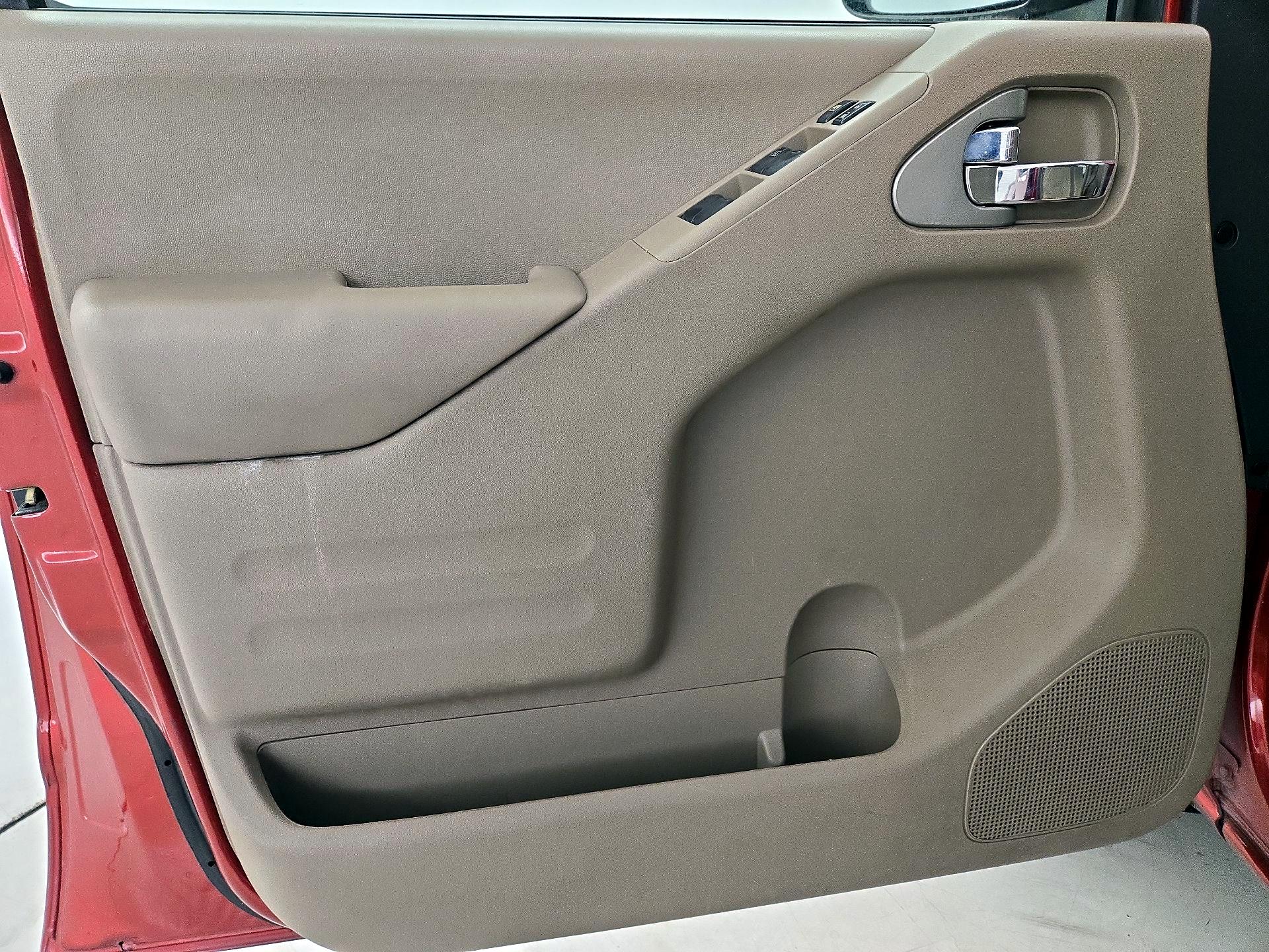 Thumbnail: 2017 Nissan Frontier - 12