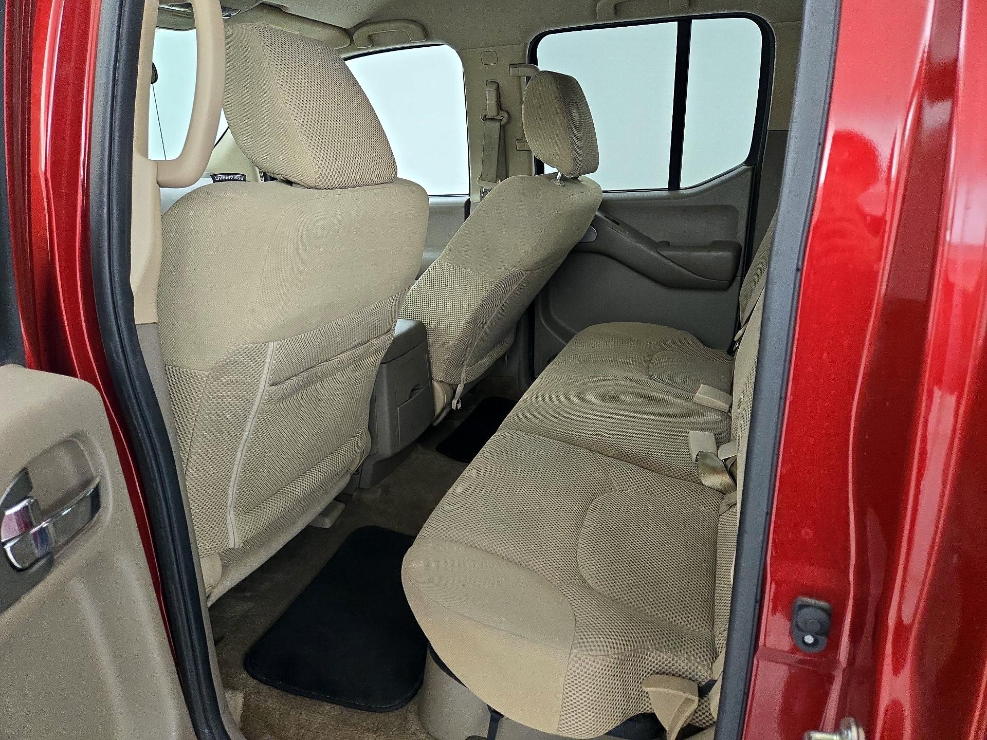 Thumbnail: 2017 Nissan Frontier - 18