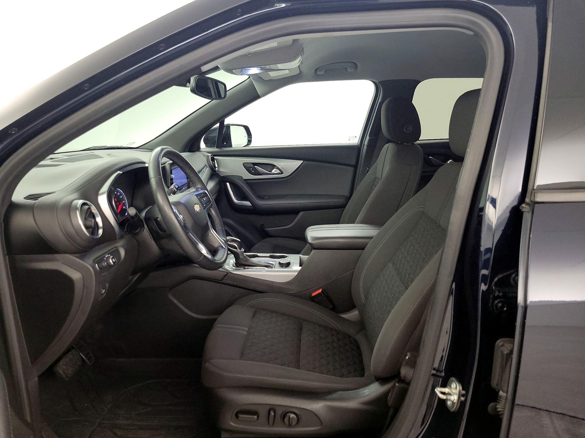 Thumbnail: 2020 Chevrolet Blazer - 11