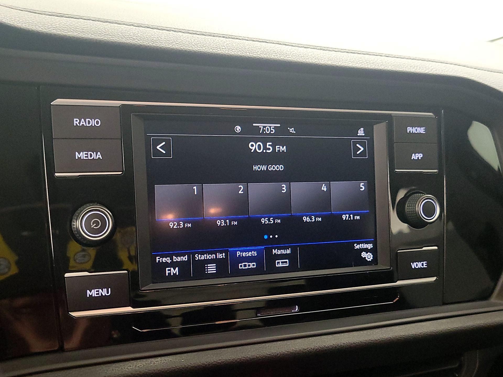 Thumbnail: 2020 Volkswagen Jetta - 15