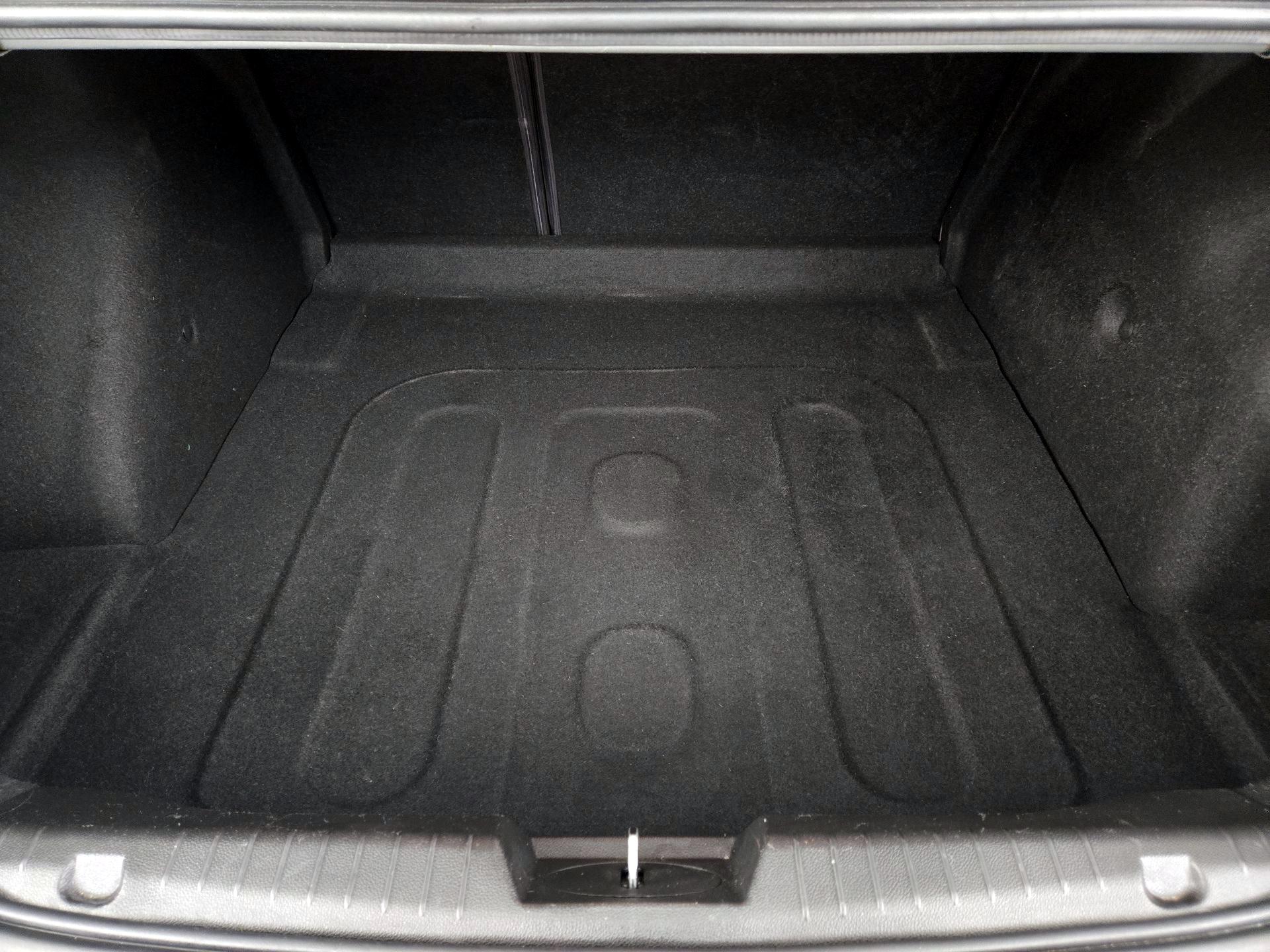 Thumbnail: 2015 Chevrolet Cruze - 19