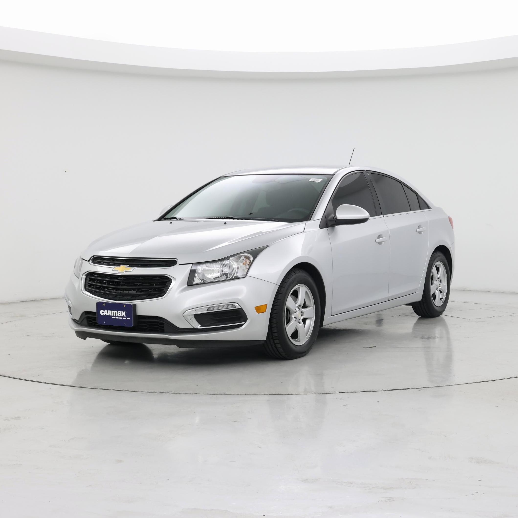 Thumbnail: 2015 Chevrolet Cruze - 4