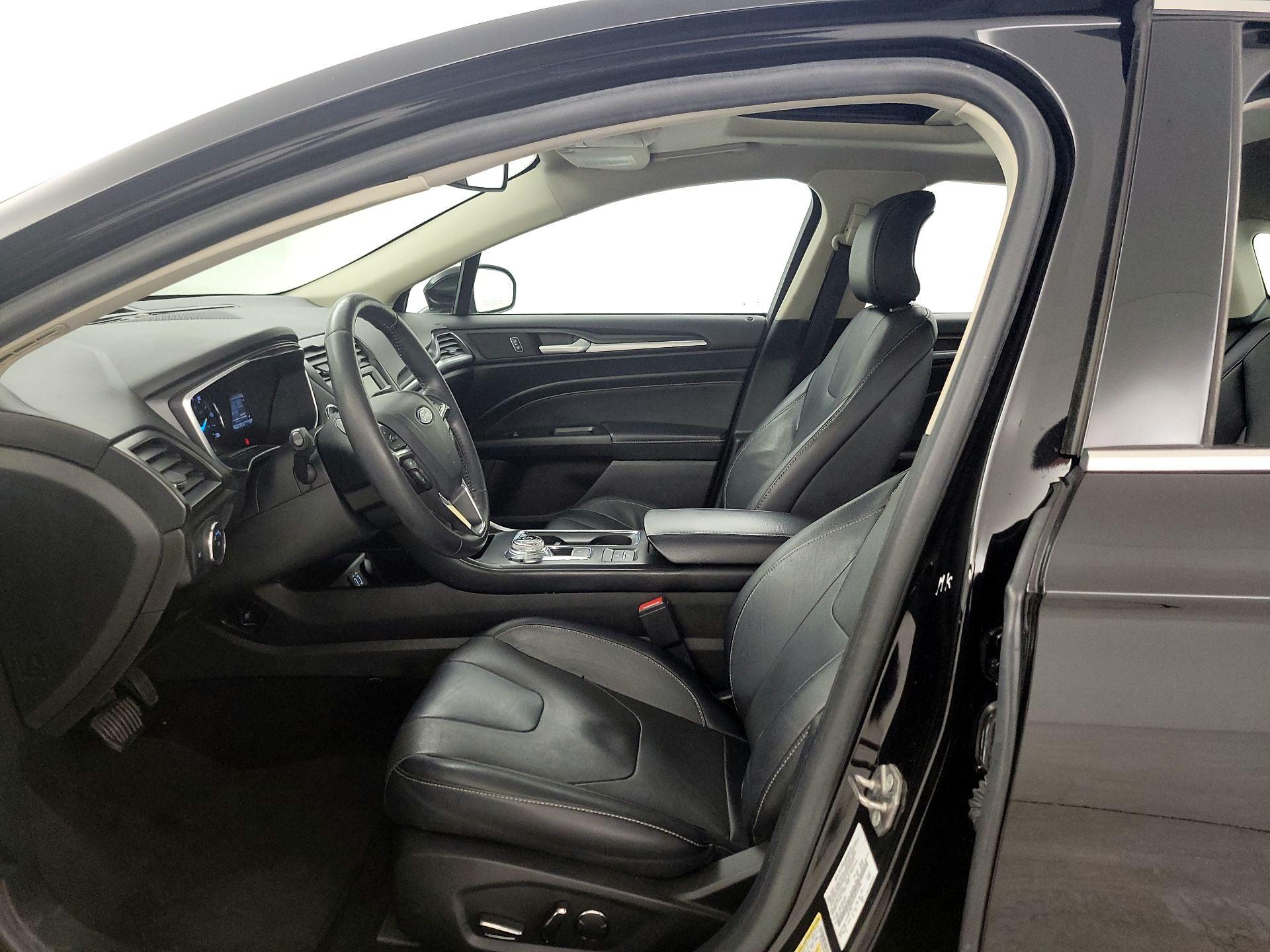 Thumbnail: 2019 Ford Fusion - 11