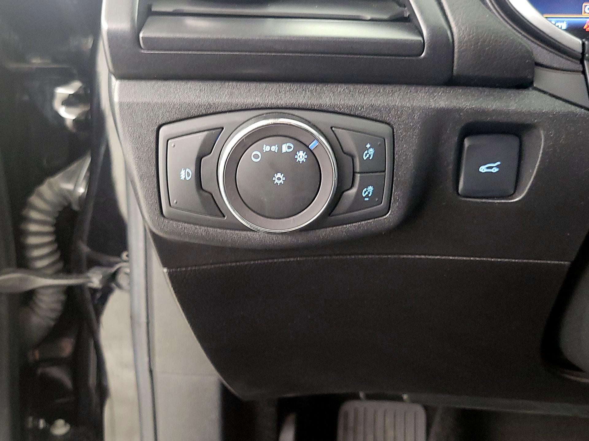 Thumbnail: 2019 Ford Fusion - 13