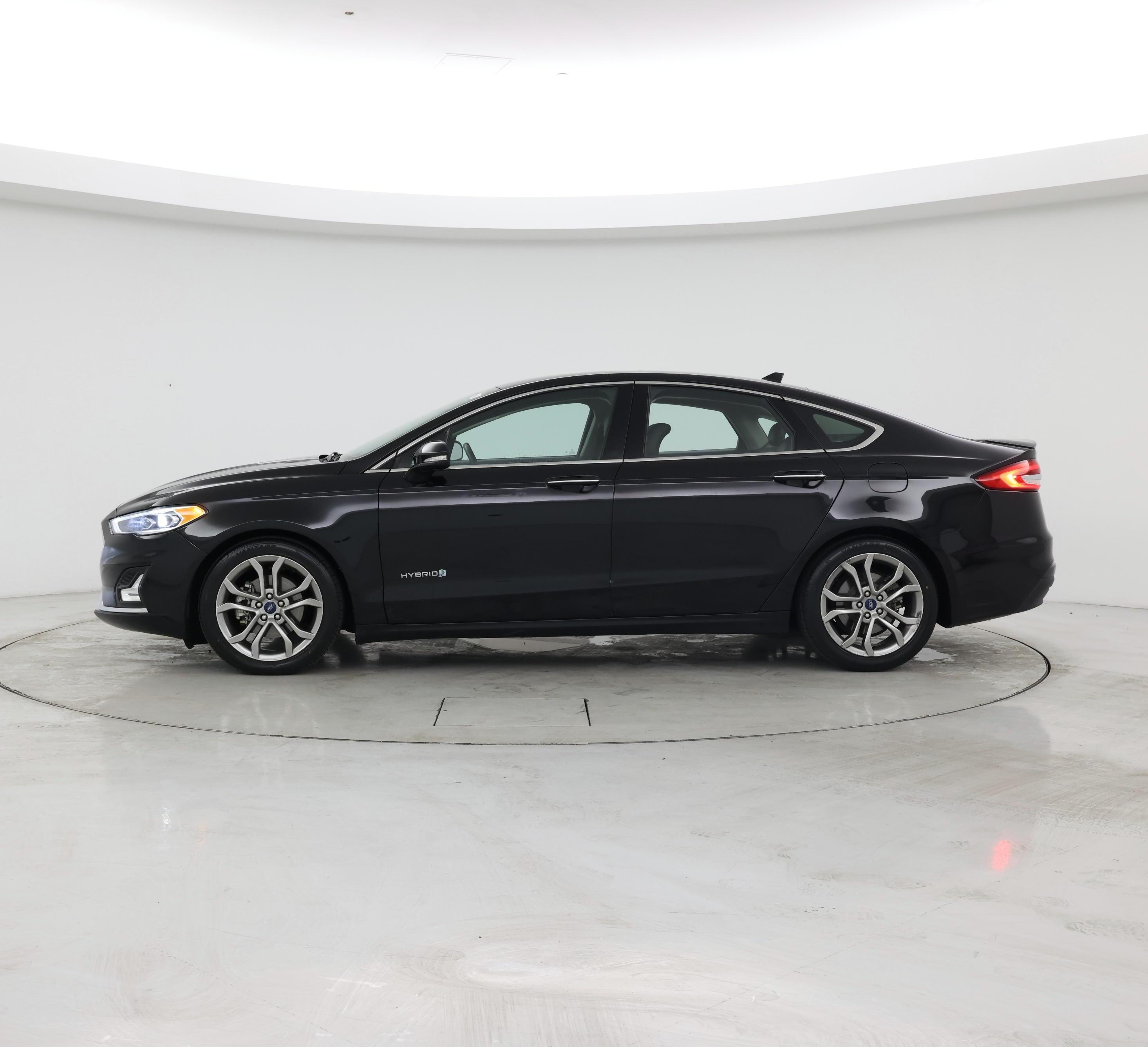 Thumbnail: 2019 Ford Fusion - 3