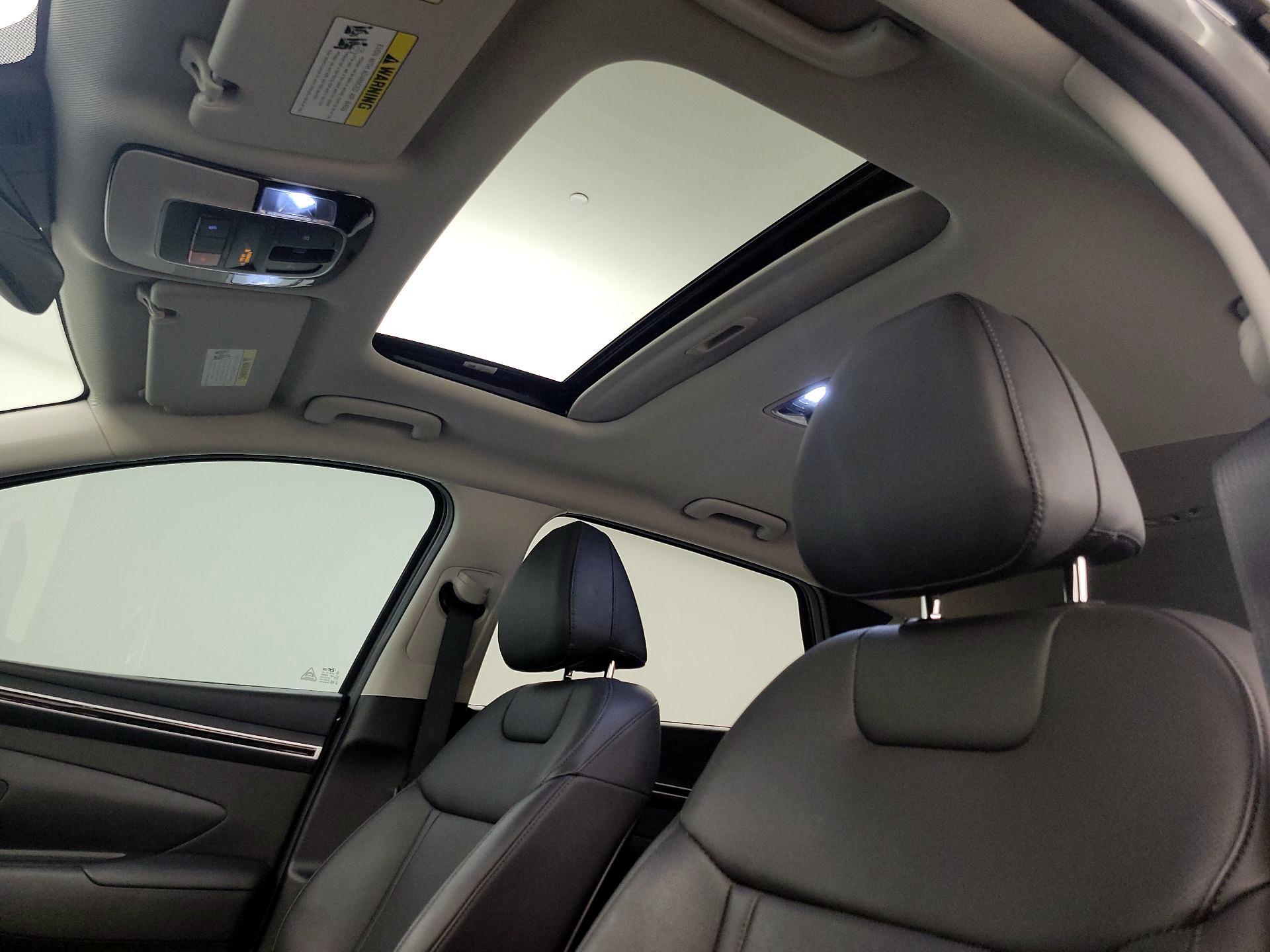 Thumbnail: 2023 Hyundai Tucson - 19