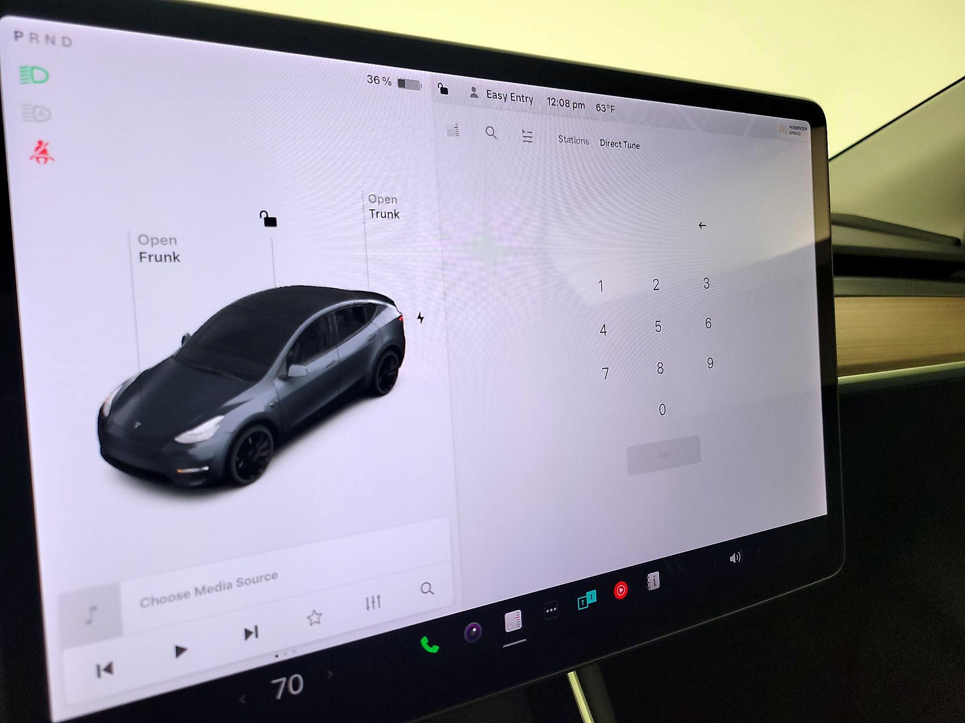 Thumbnail: 2021 Tesla Model Y - 15