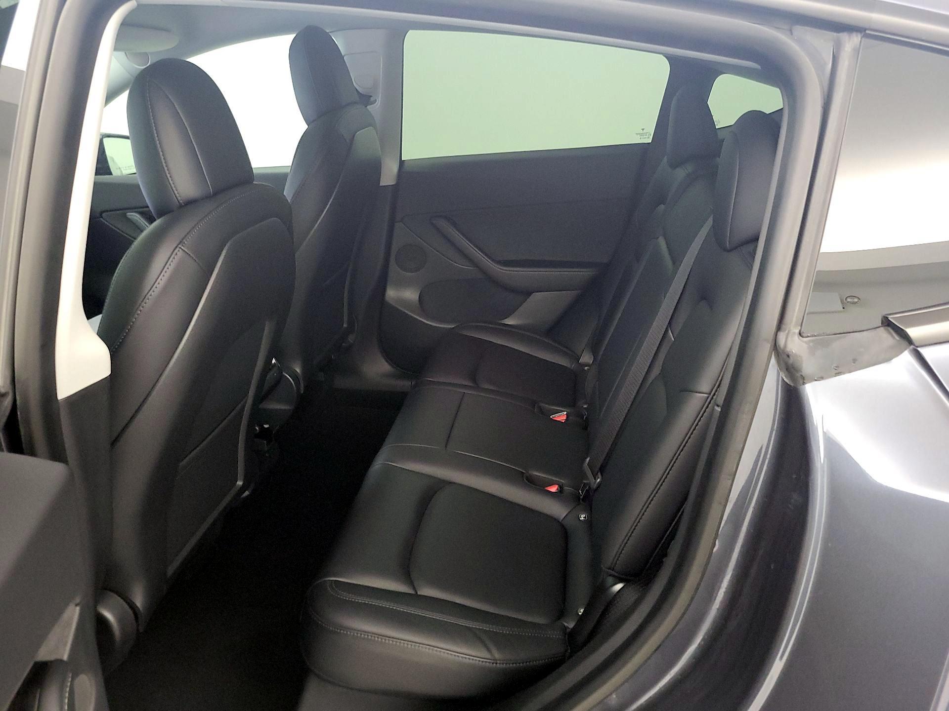 Thumbnail: 2021 Tesla Model Y - 19