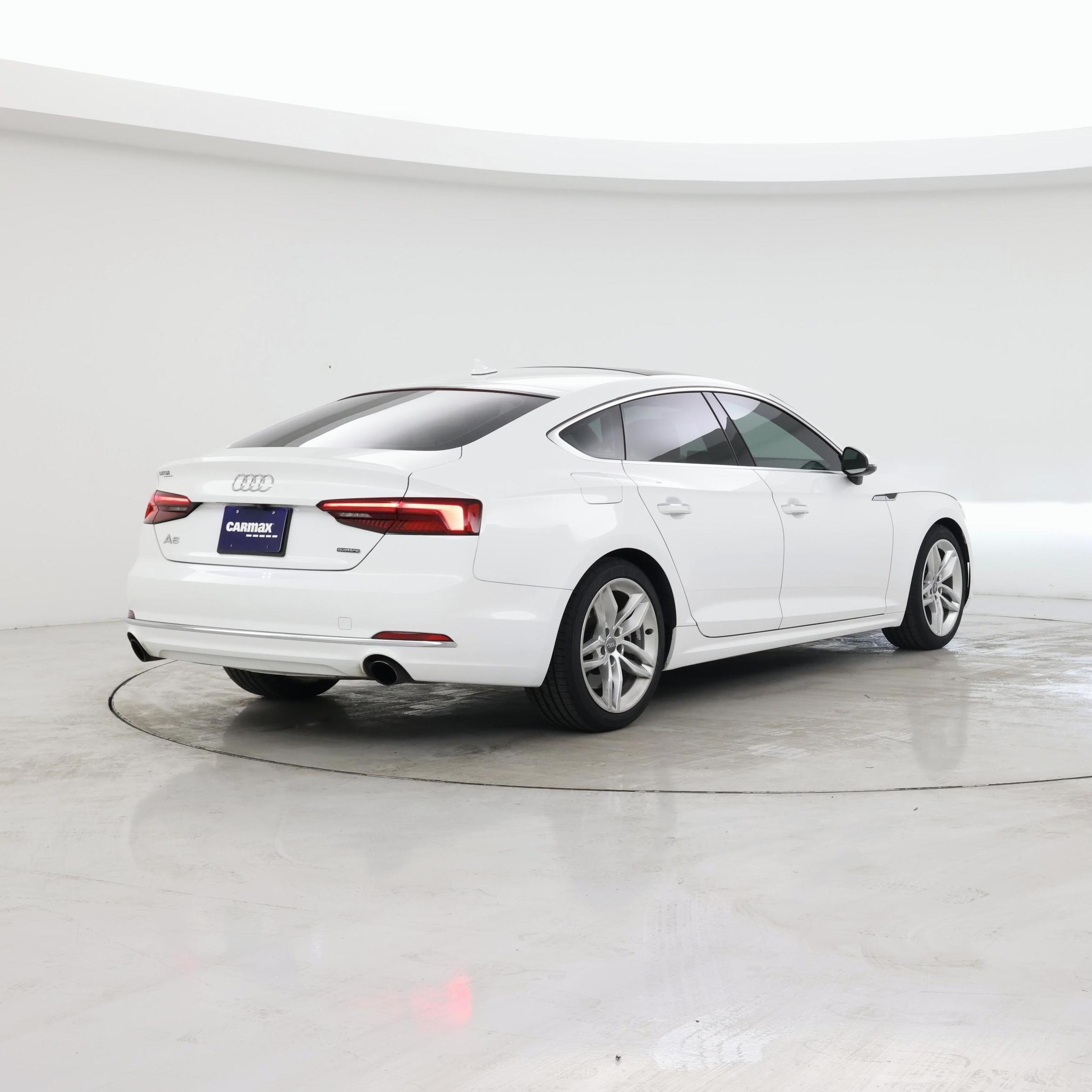 Thumbnail: 2019 Audi A5 - 8