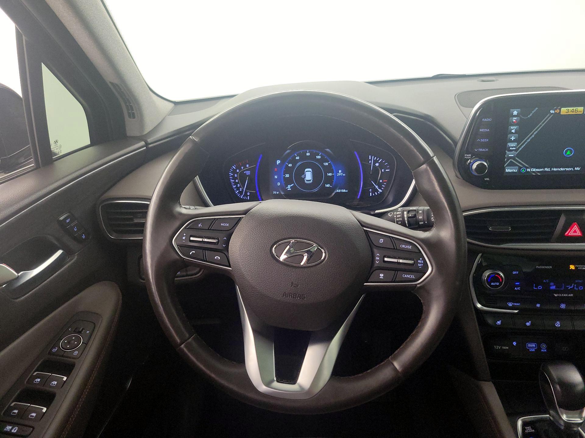 Thumbnail: 2019 Hyundai Santa Fe - 10