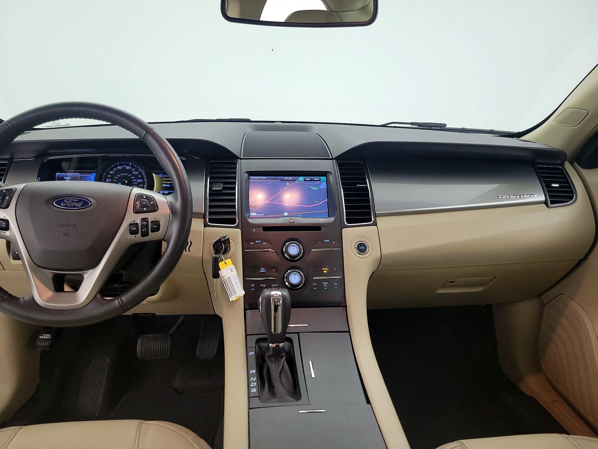 Thumbnail: 2014 Ford Taurus - 9