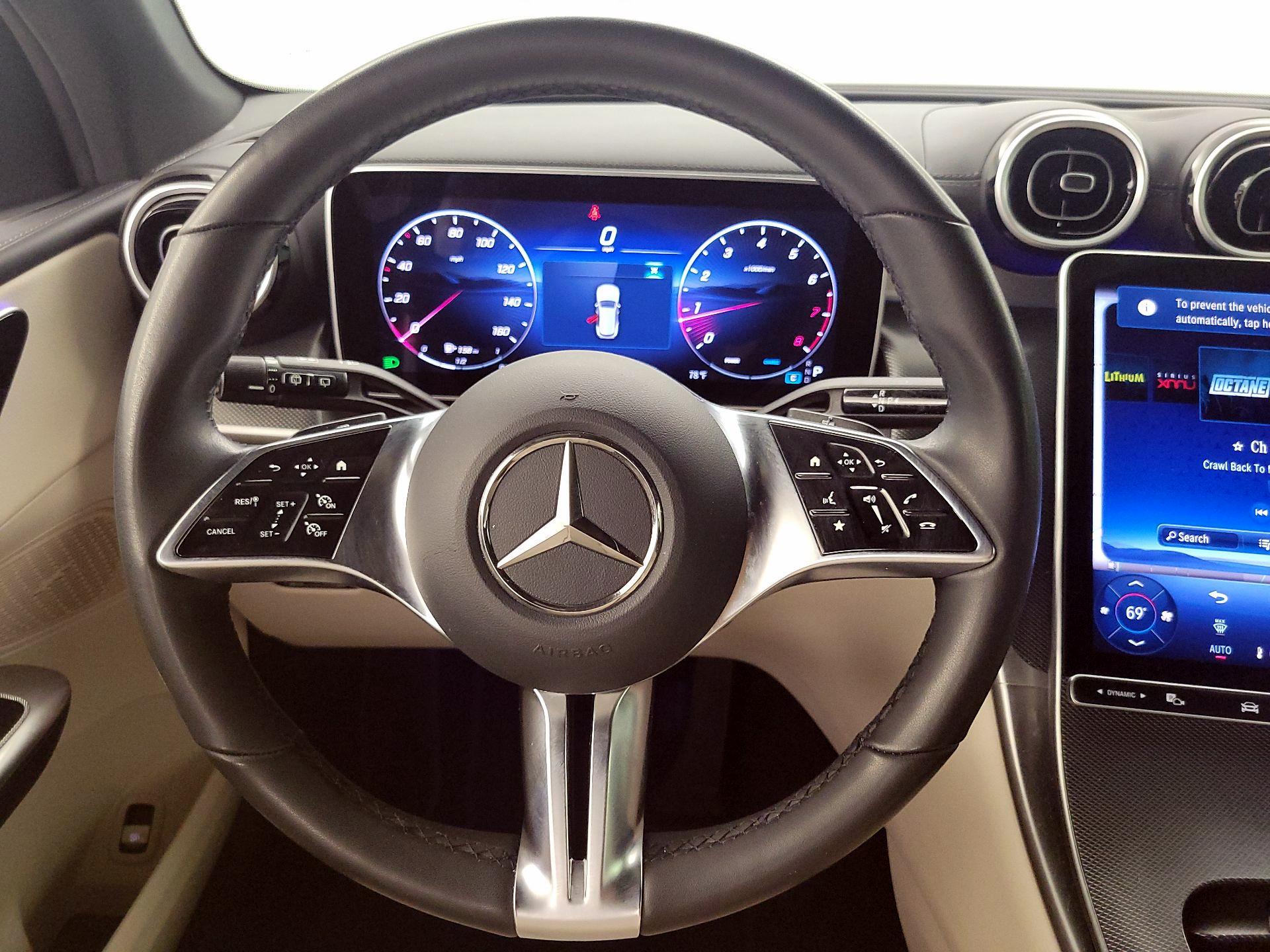 Thumbnail: 2025 Mercedes-Benz GLC - 10