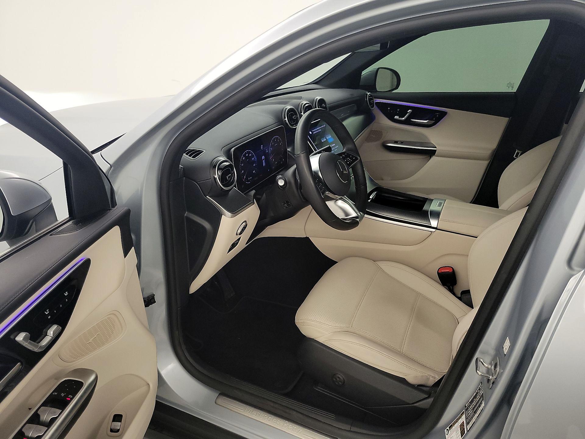 Thumbnail: 2025 Mercedes-Benz GLC - 11