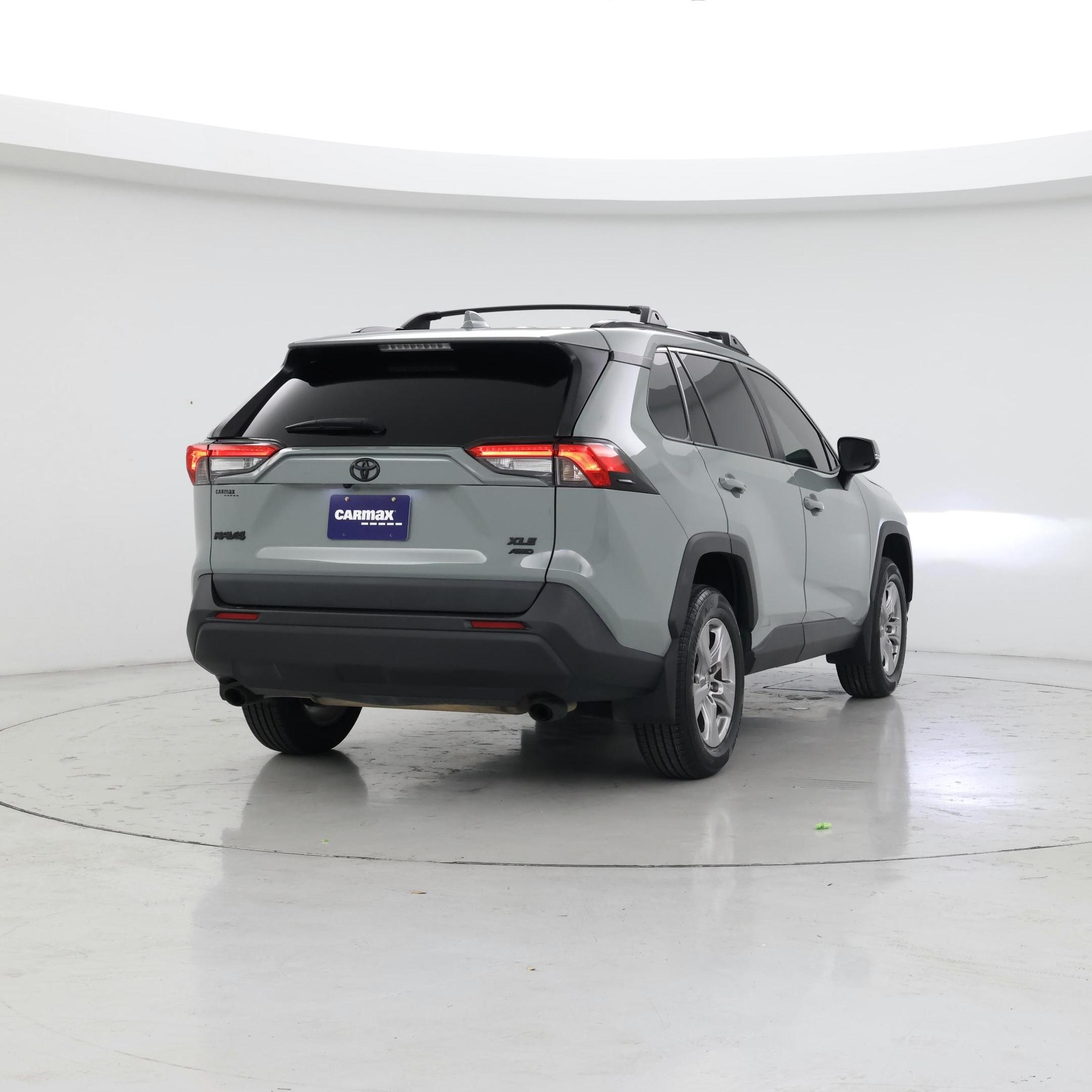 Thumbnail: 2023 Toyota RAV4 - 8