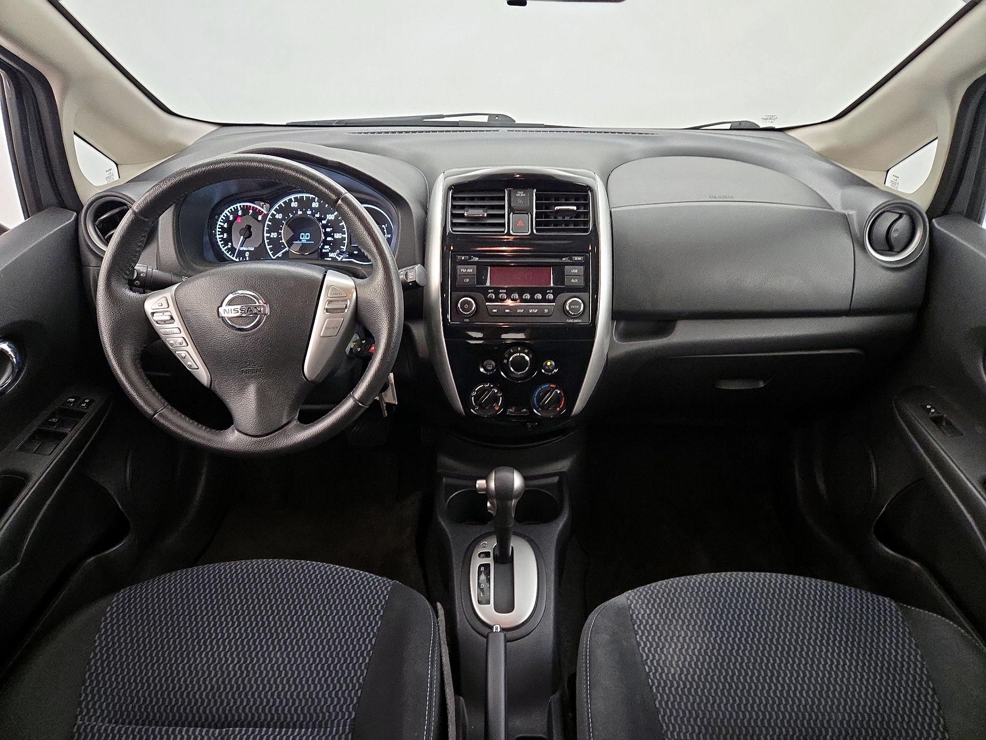Thumbnail: 2015 Nissan Versa Note - 9