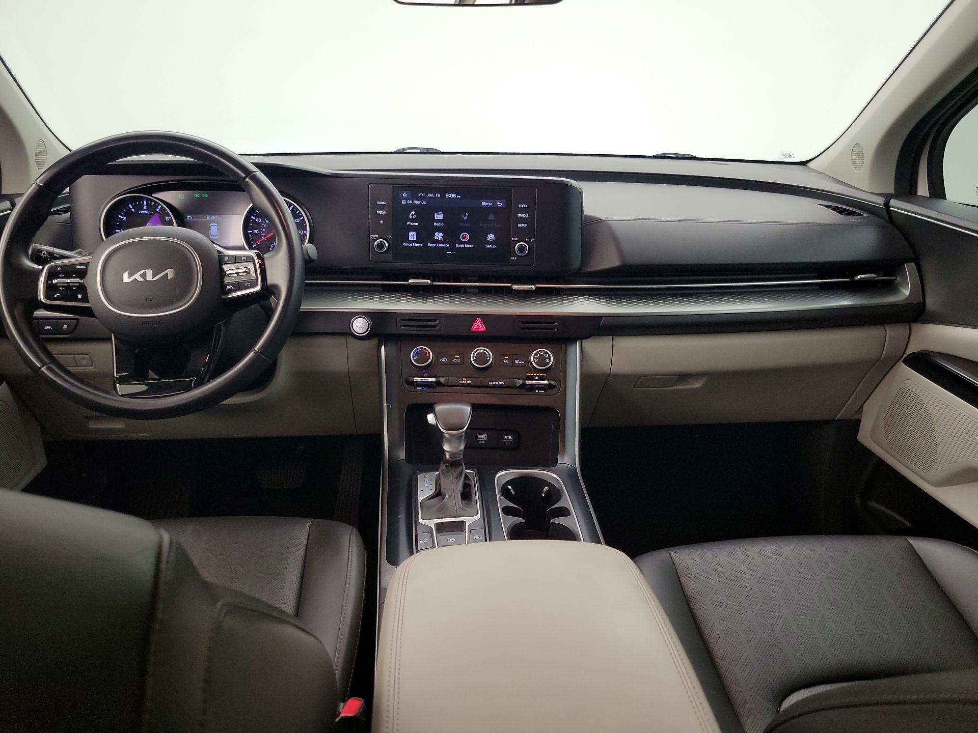 Thumbnail: 2022 Kia Carnival - 9