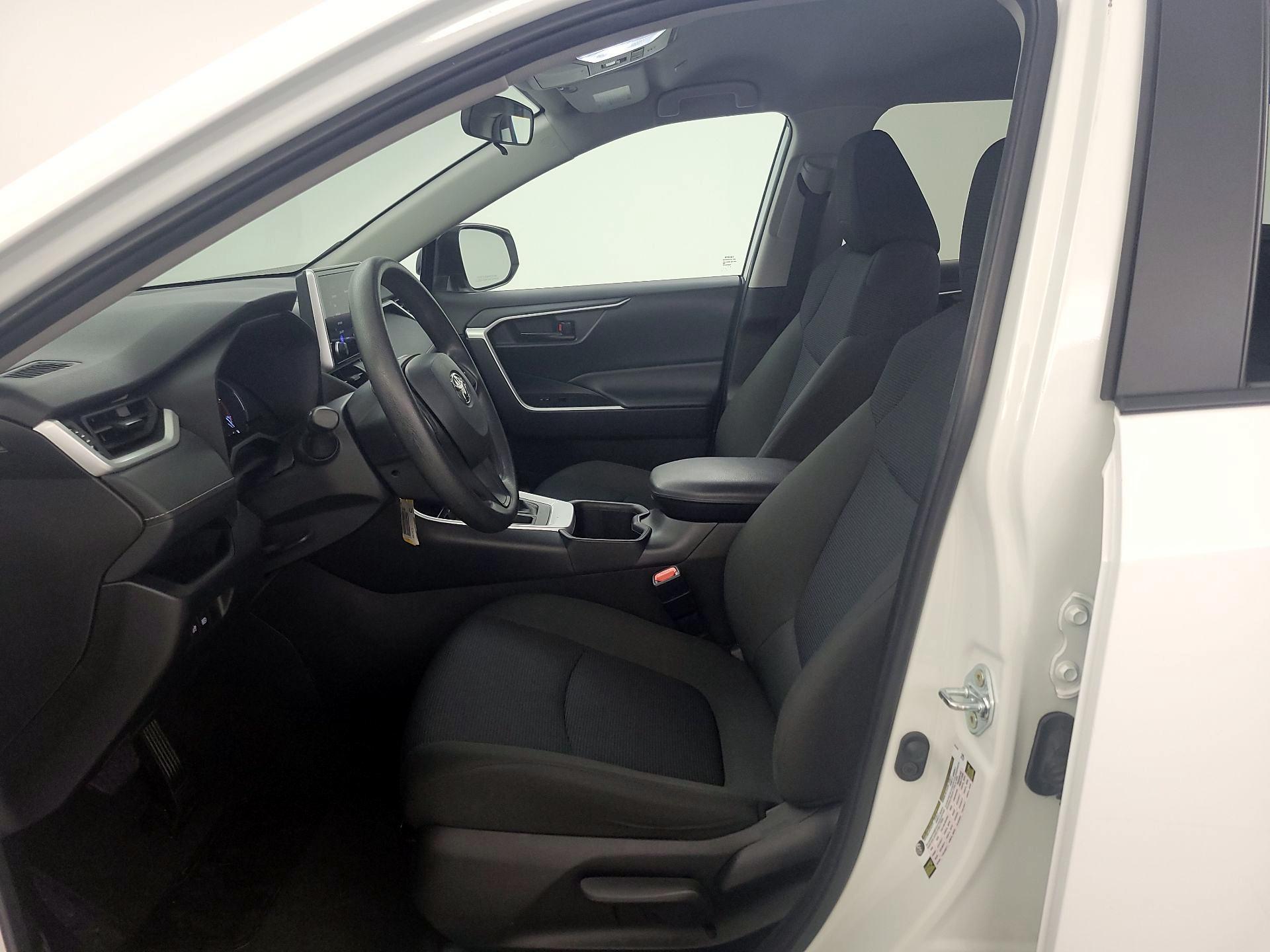 Thumbnail: 2024 Toyota RAV4 - 11