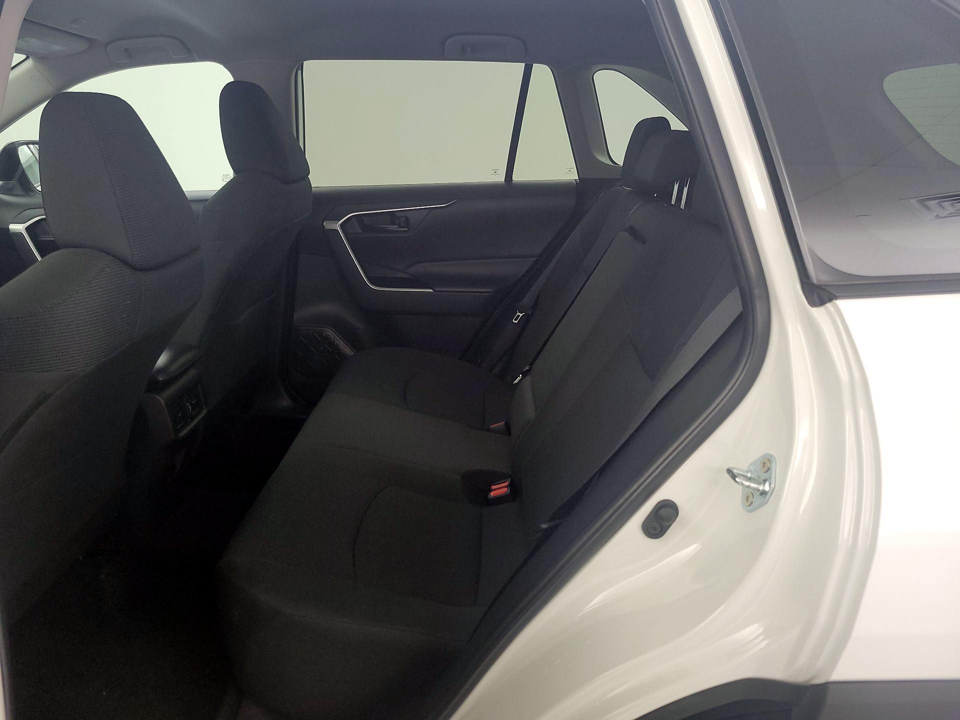 Thumbnail: 2024 Toyota RAV4 - 19