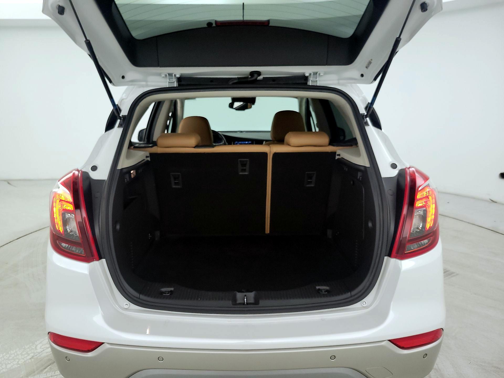 Thumbnail: 2019 Buick Encore - 20