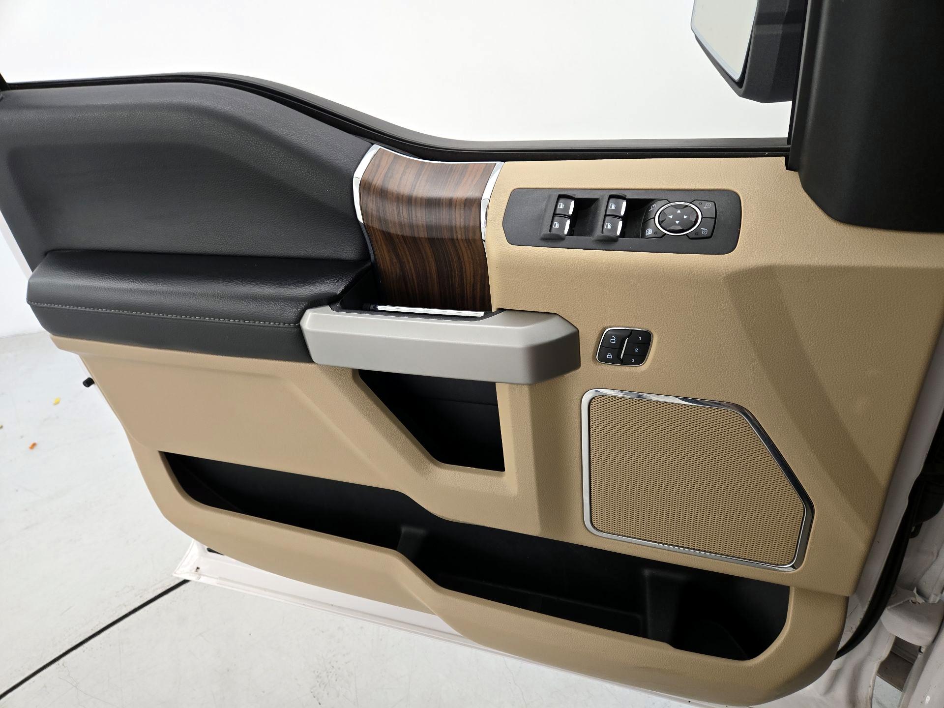 Thumbnail: 2016 Ford F-150 - 12