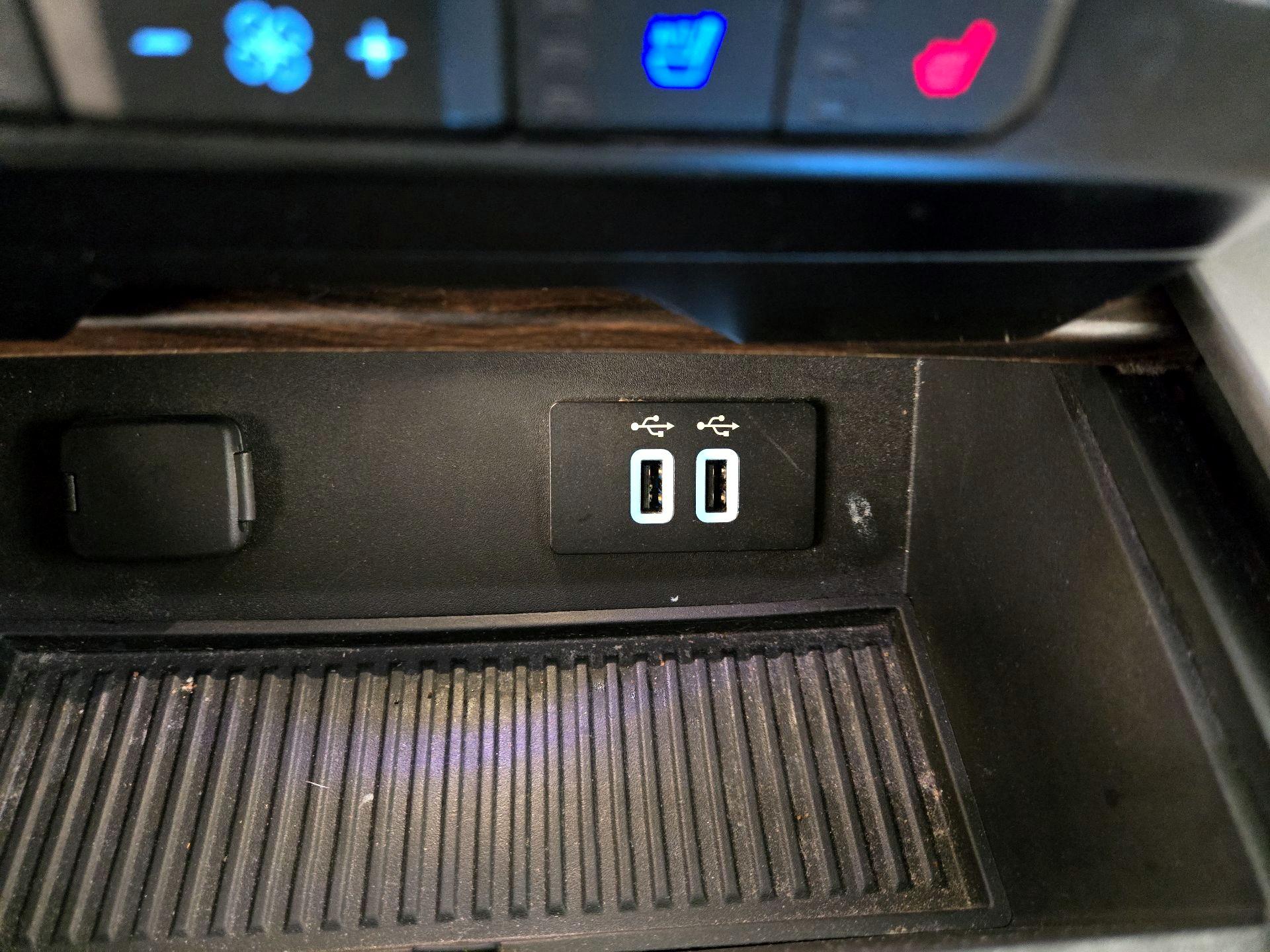 Thumbnail: 2016 Ford F-150 - 19