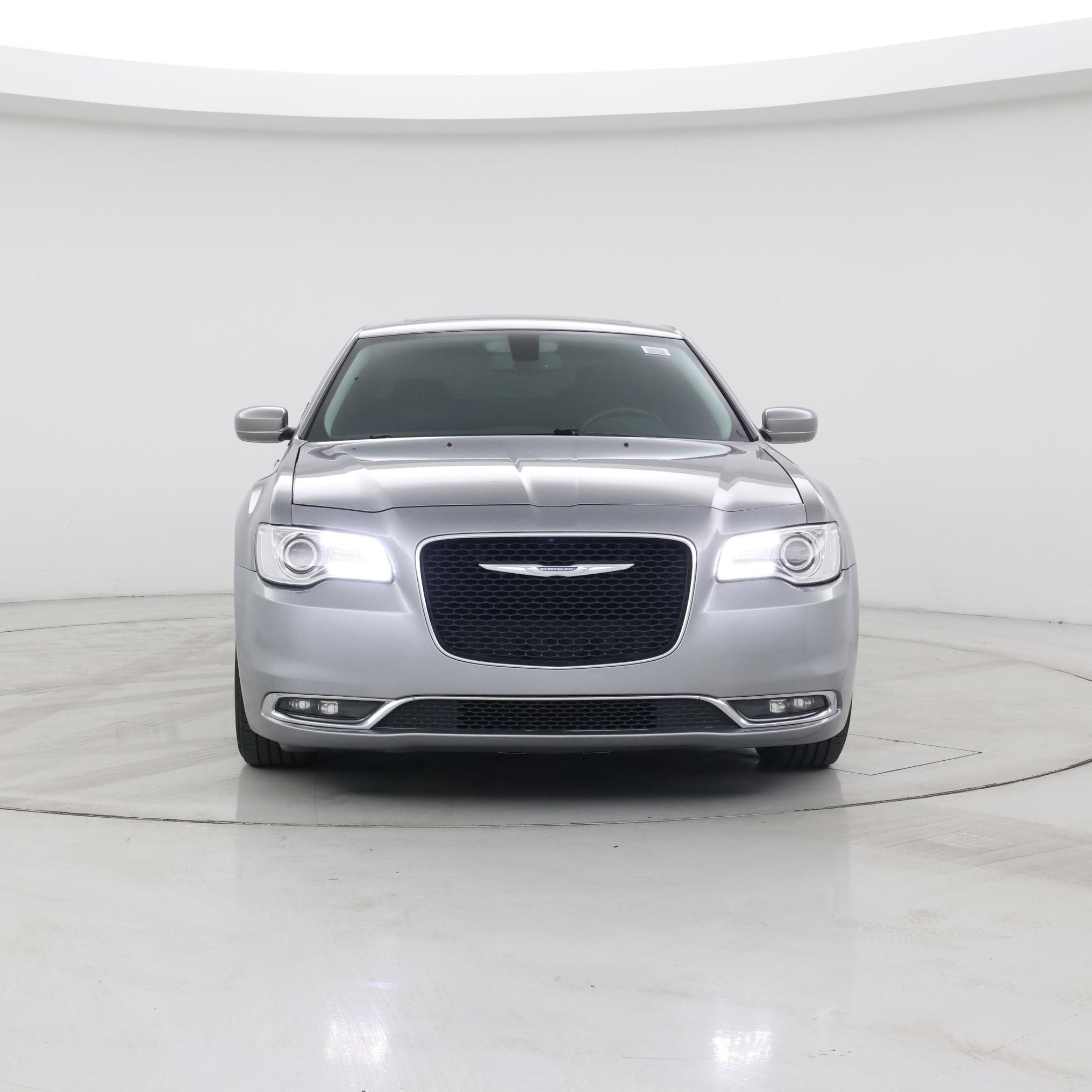 Thumbnail: 2018 Chrysler 300 - 5