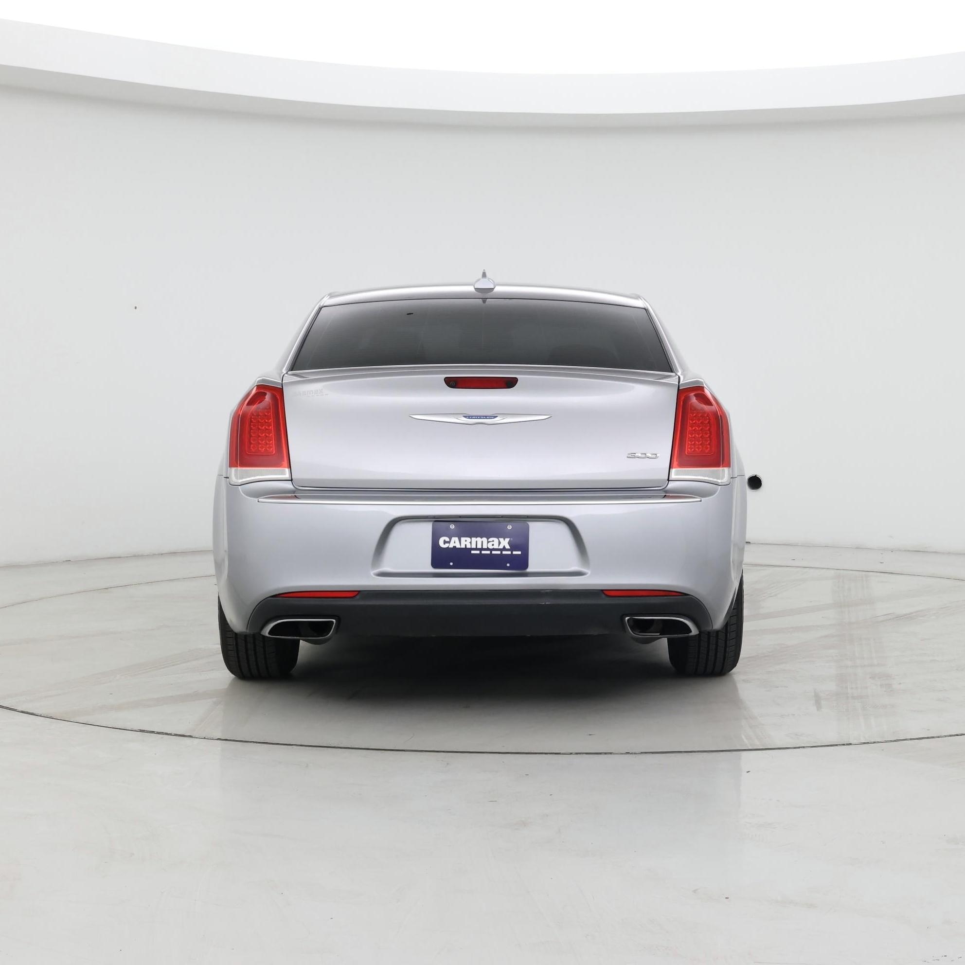 Thumbnail: 2018 Chrysler 300 - 6