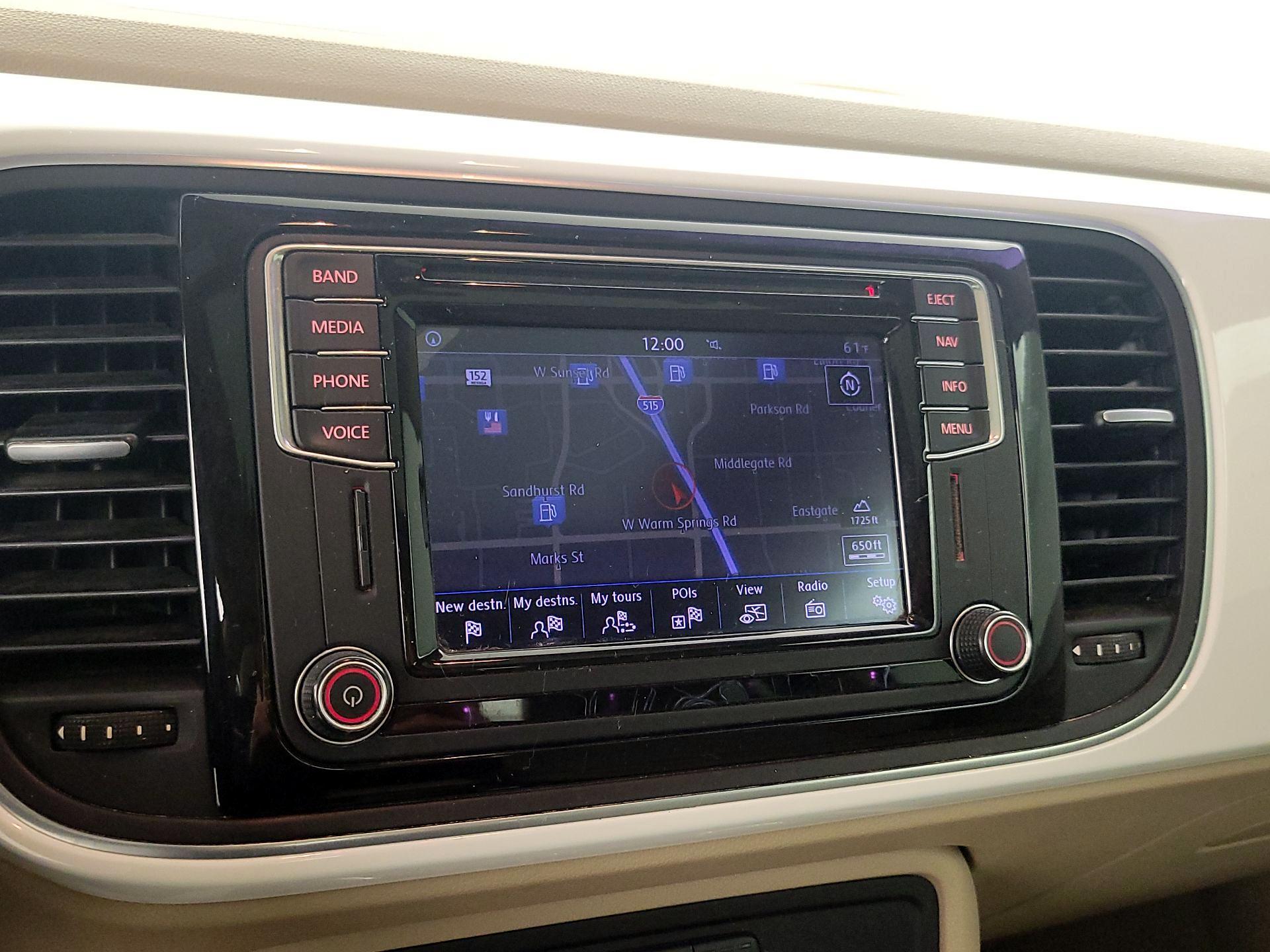 Thumbnail: 2016 Volkswagen Beetle - 14