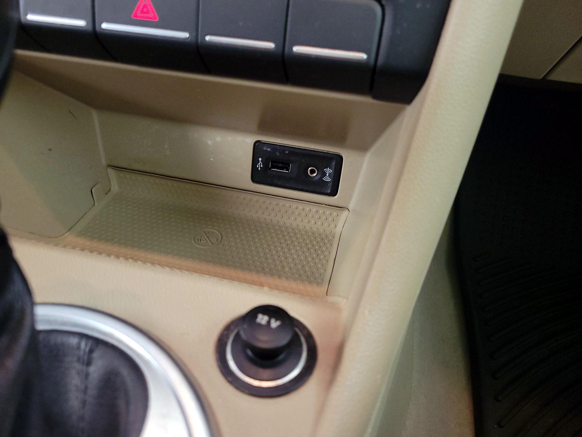 Thumbnail: 2016 Volkswagen Beetle - 19