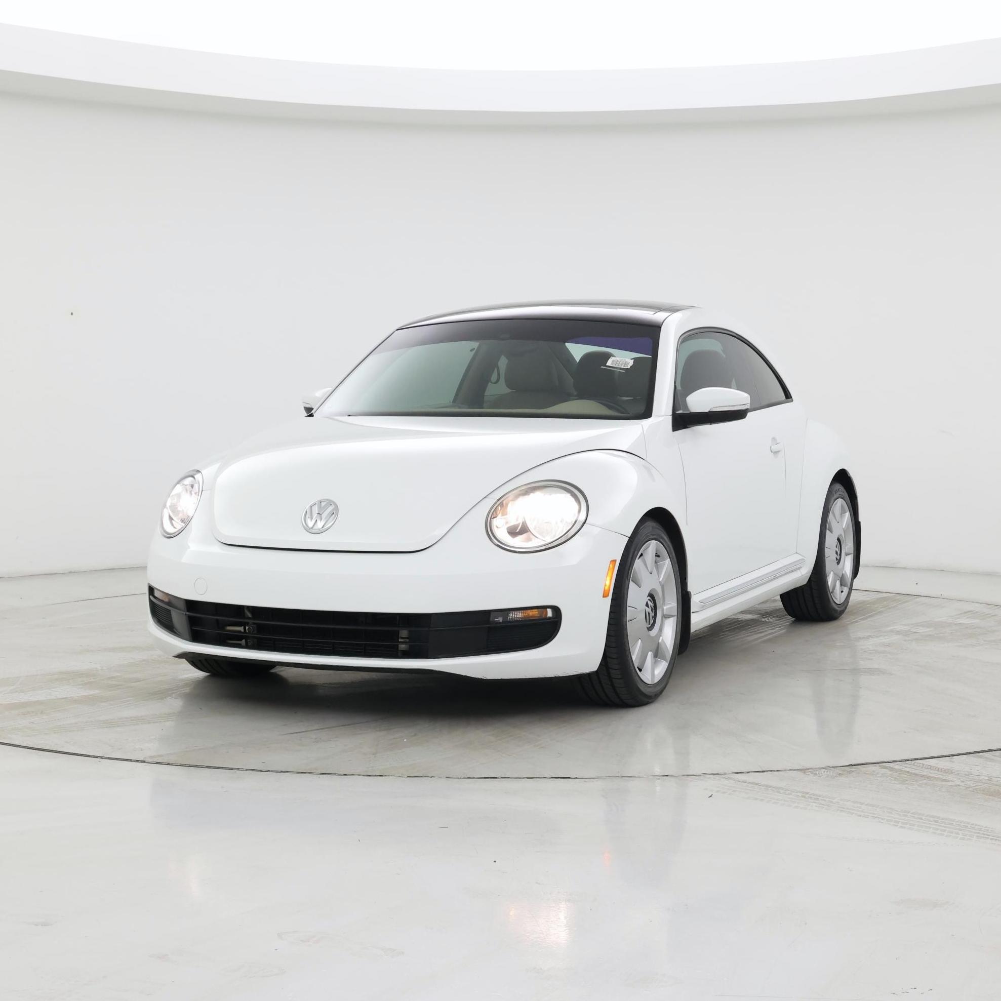 Thumbnail: 2016 Volkswagen Beetle - 4