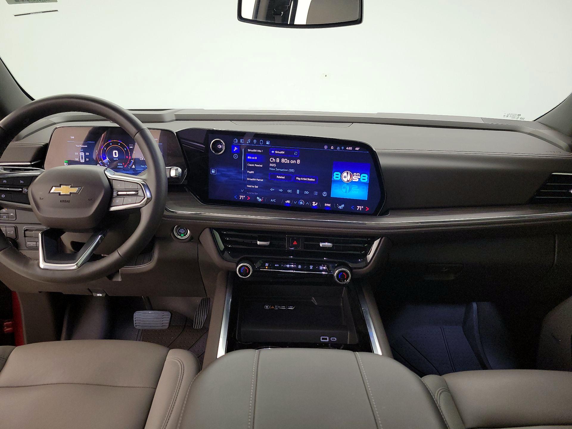 Thumbnail: 2025 Chevrolet Suburban - 9