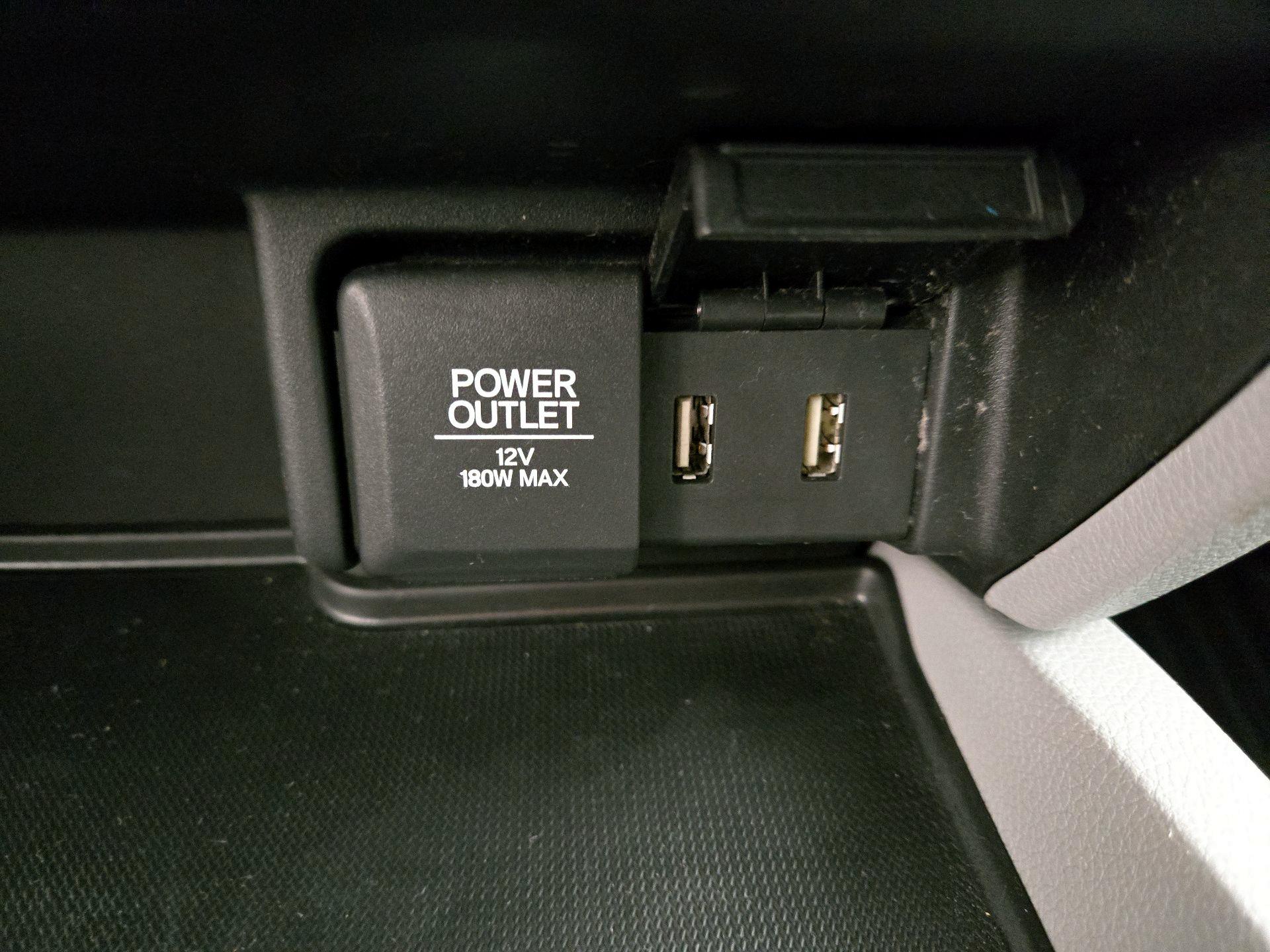 Thumbnail: 2017 Honda Pilot - 18