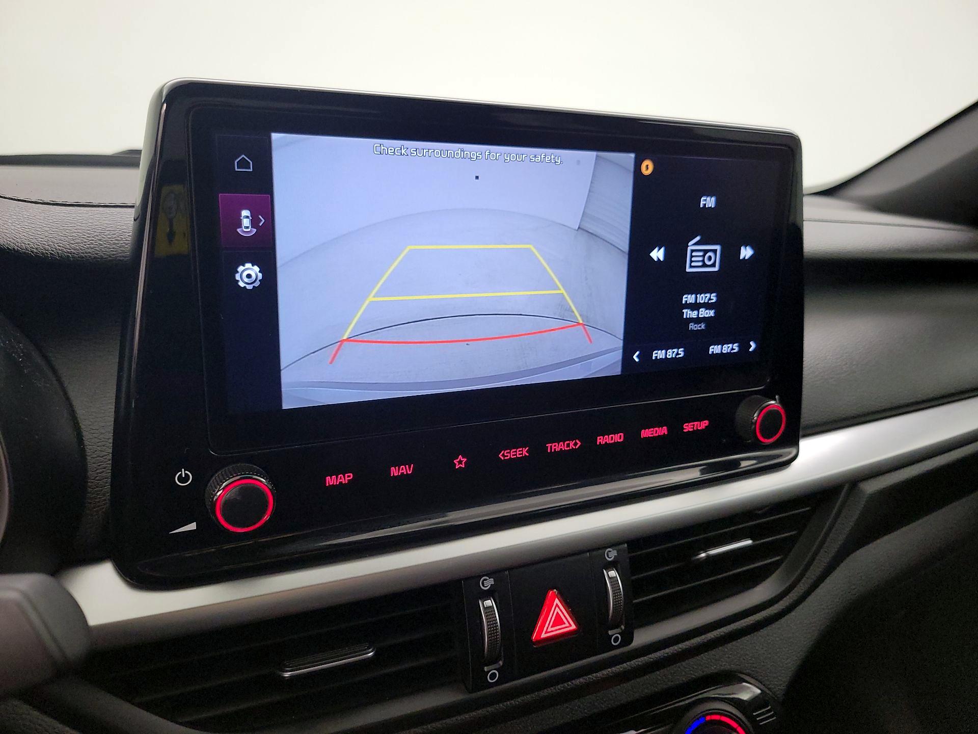 Thumbnail: 2022 Kia Forte - 15