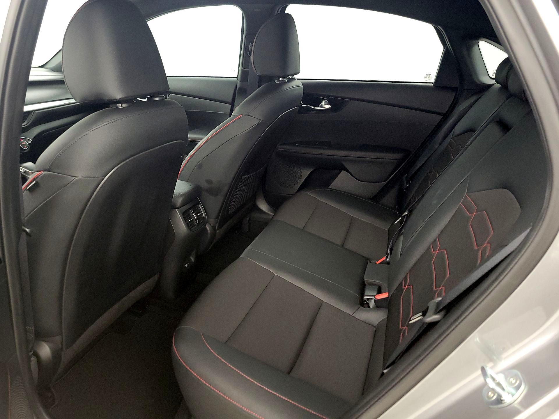 Thumbnail: 2022 Kia Forte - 20