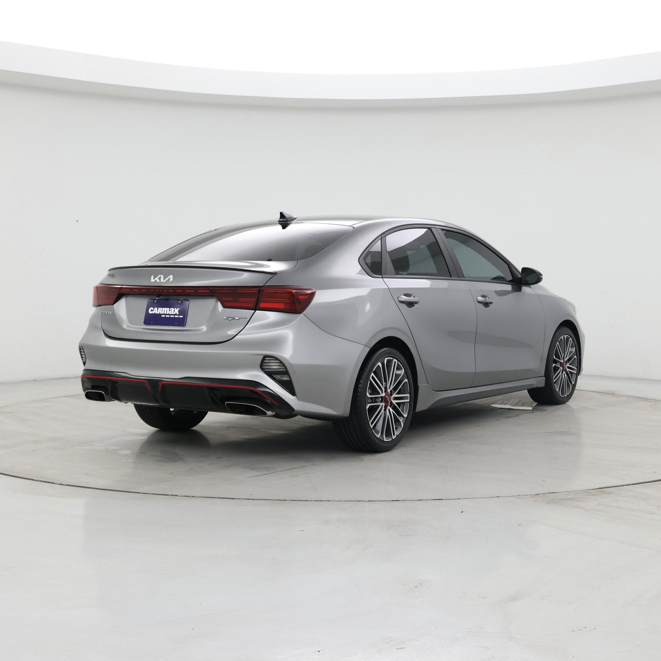 Thumbnail: 2022 Kia Forte - 8