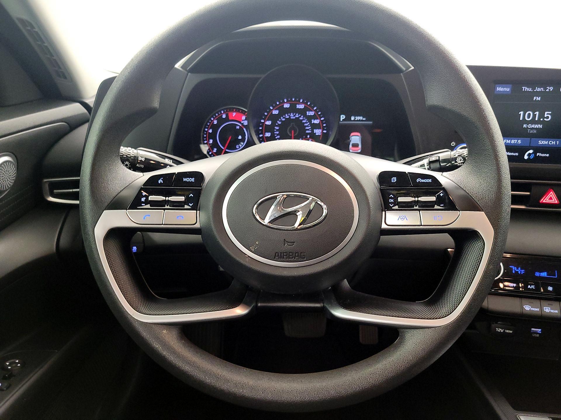 Thumbnail: 2023 Hyundai Elantra - 10