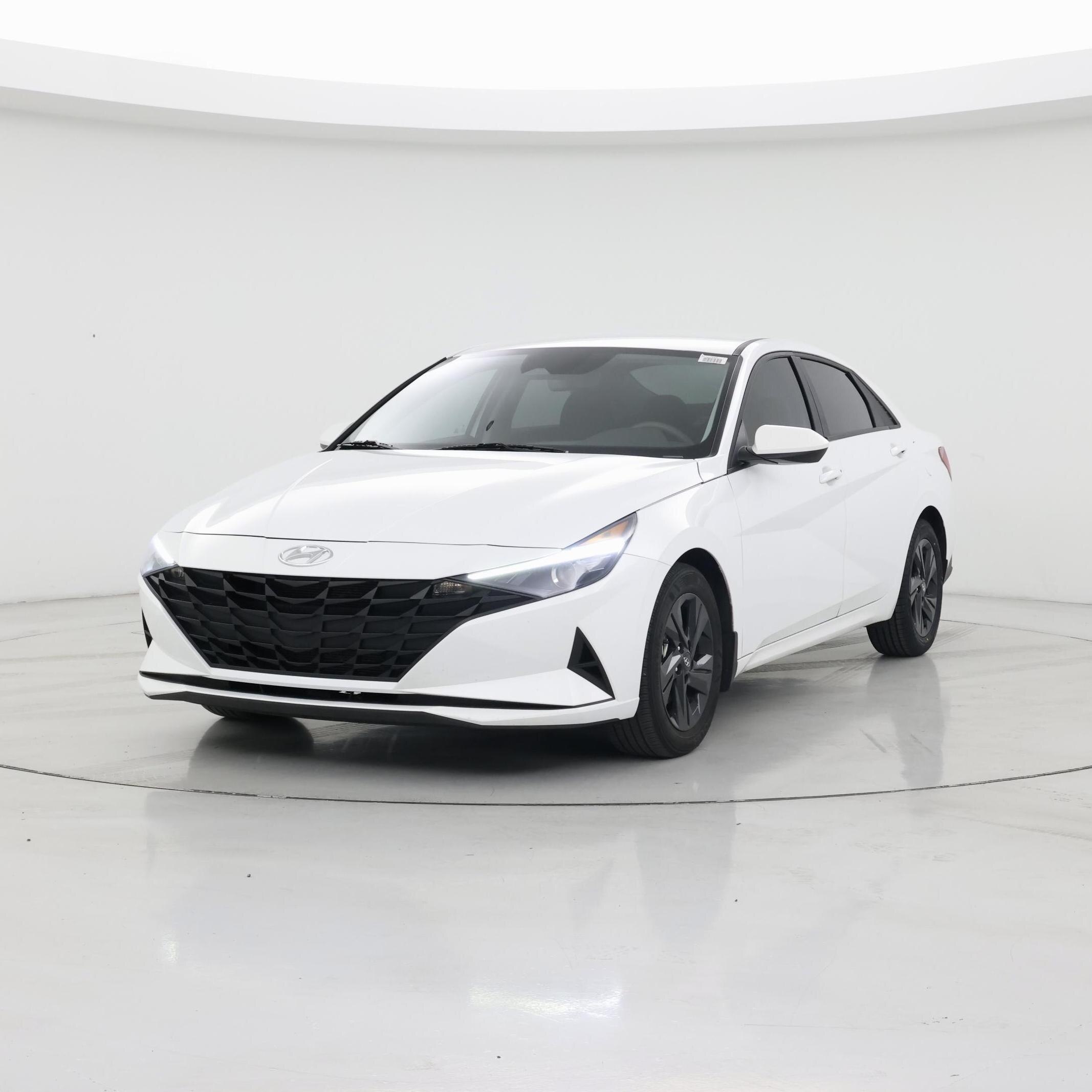 Thumbnail: 2023 Hyundai Elantra - 4