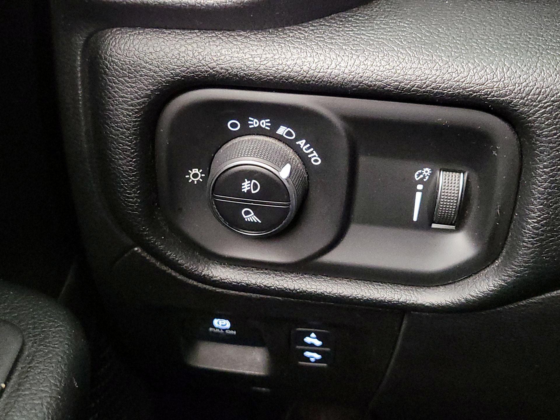 Thumbnail: 2022 RAM 1500 - 13