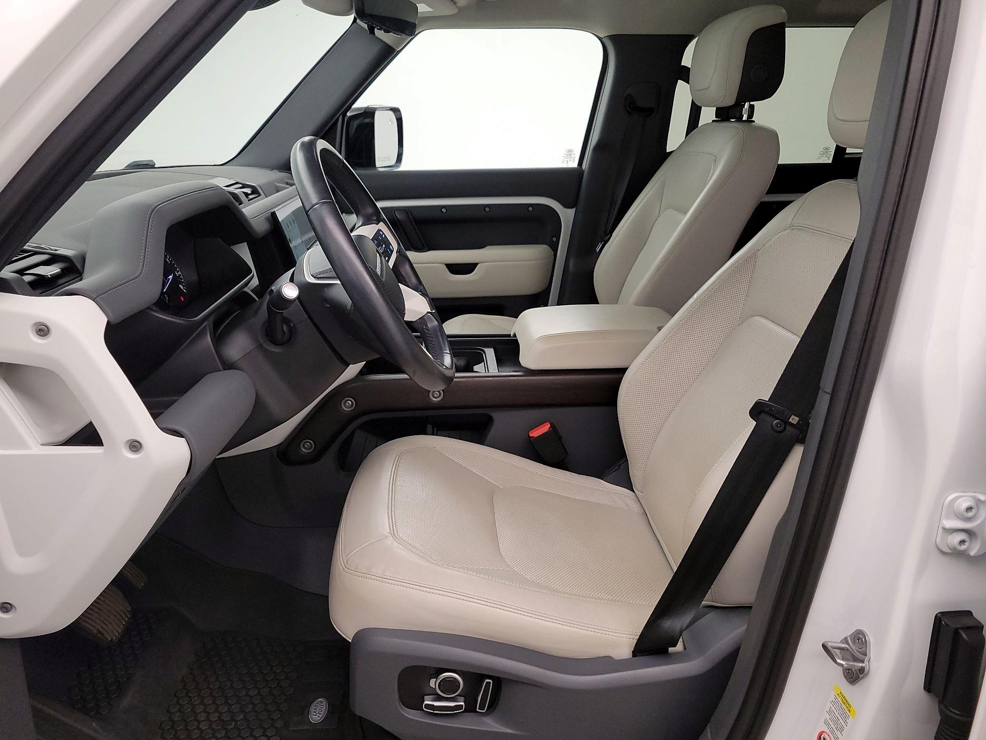 Thumbnail: 2023 Land Rover Defender - 11